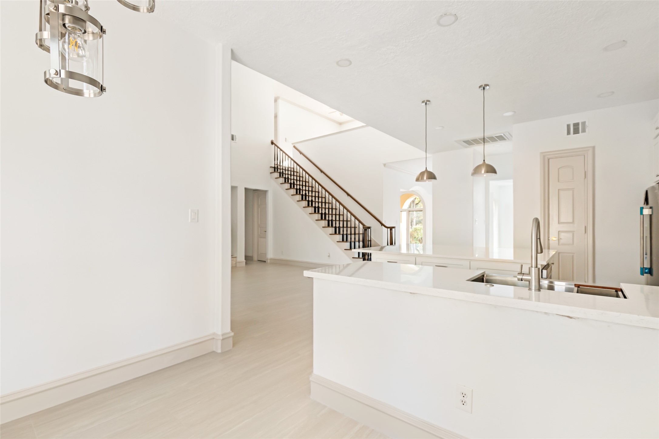 1207 Vista Del Lago Drive Property Photo 30