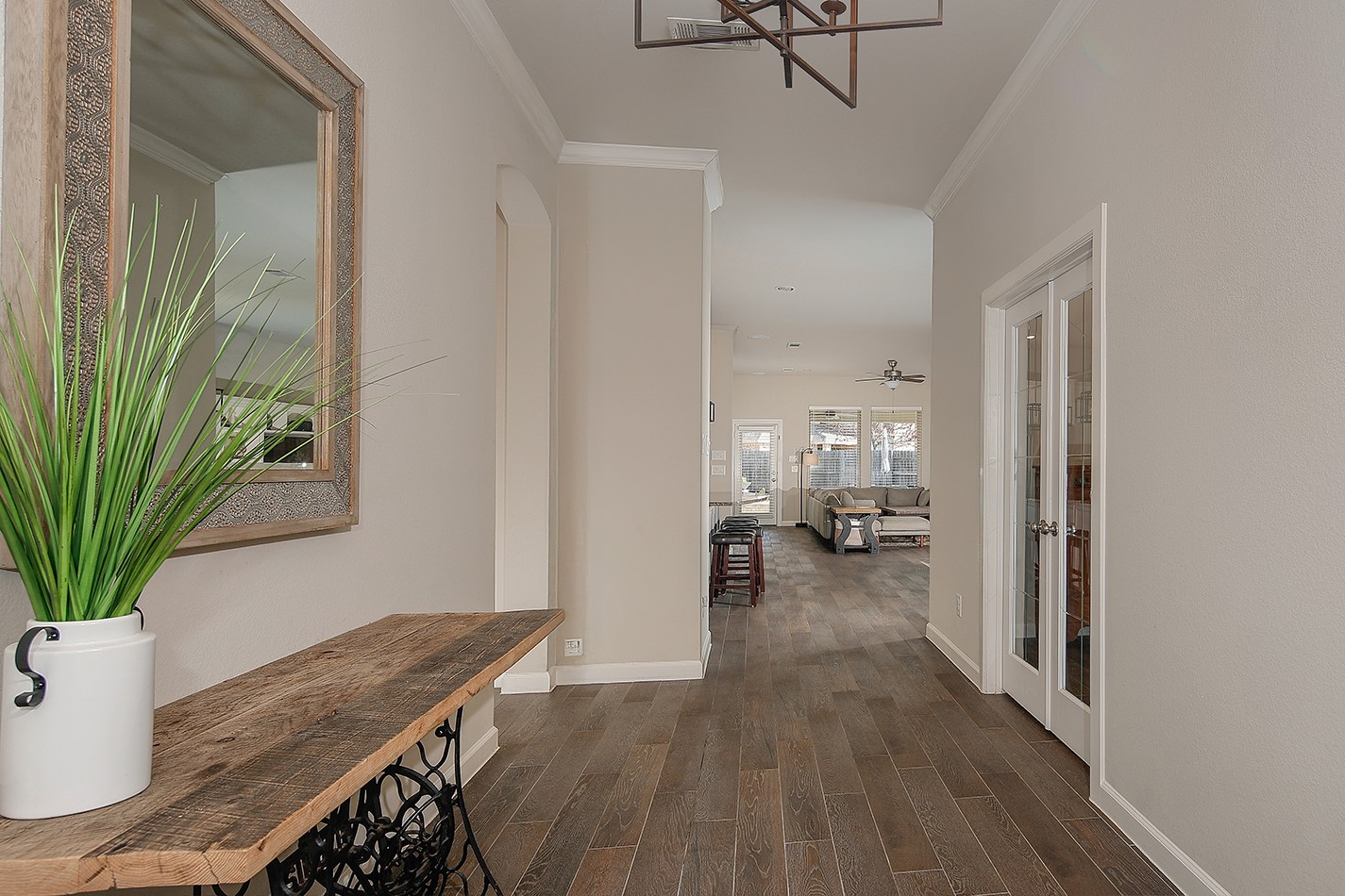 23706 Oakdale Cliff Court Property Photo 4