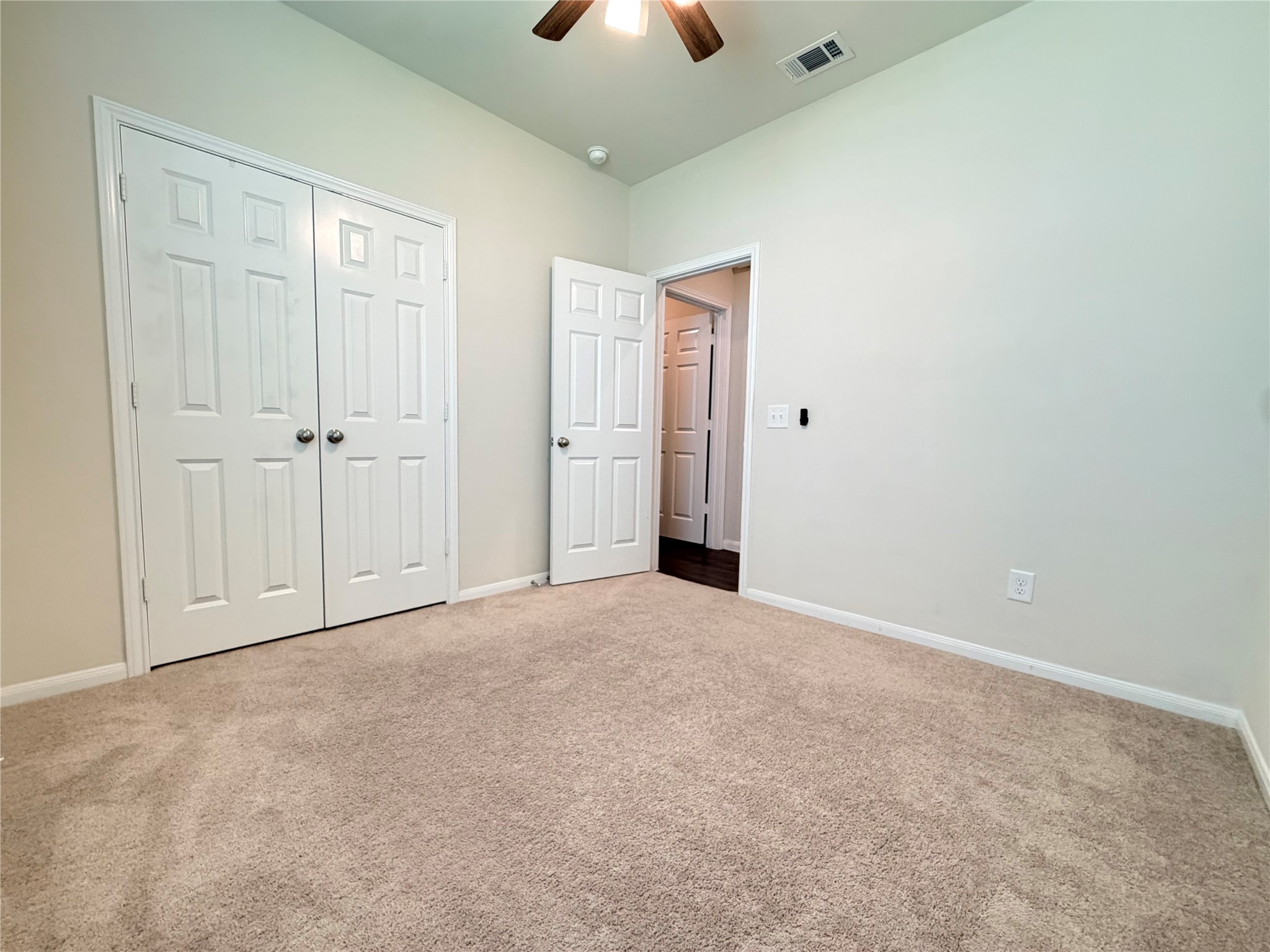 10233 Cleartide Lane Property Photo 12