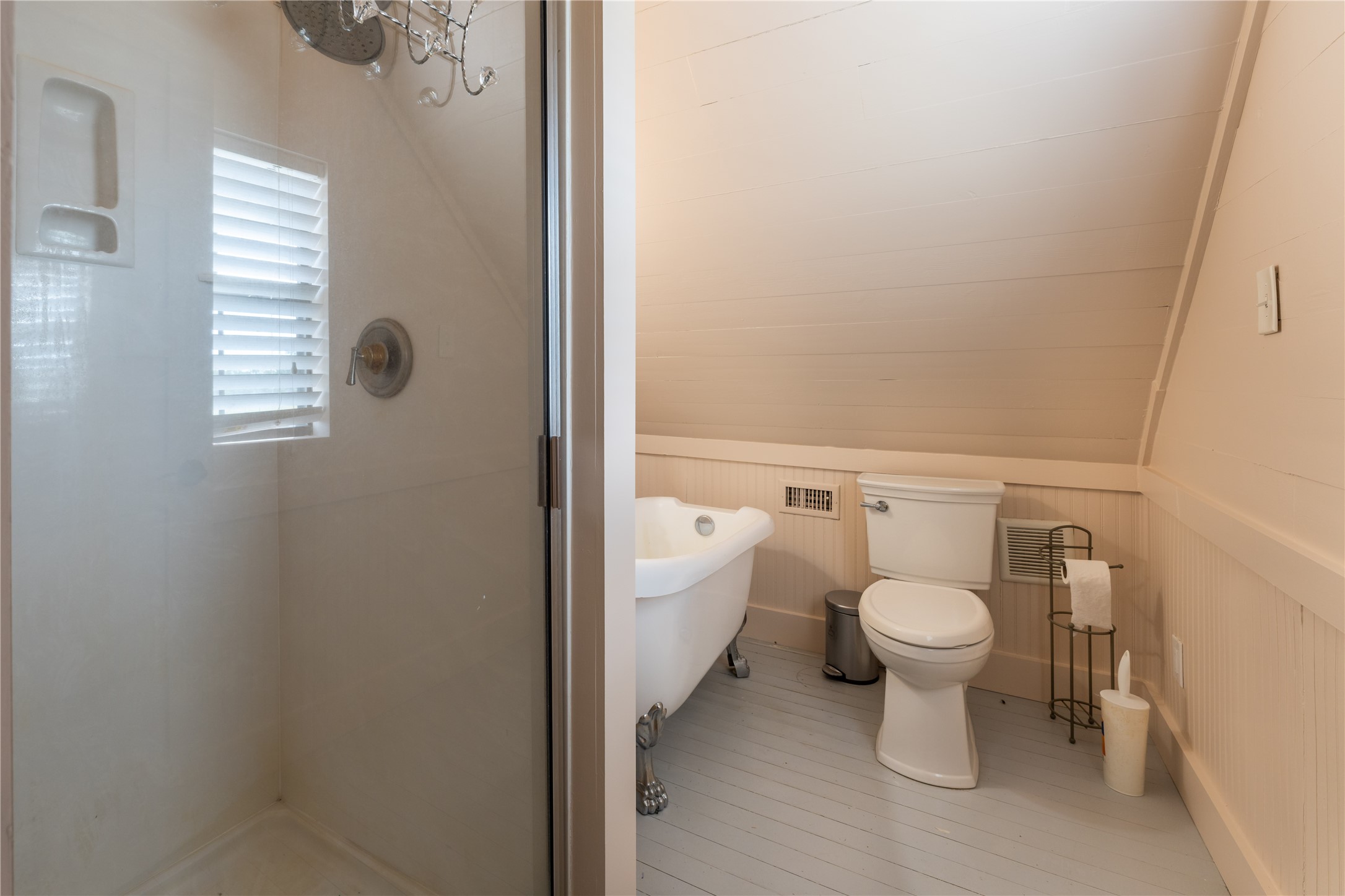 5939 Round Top Road Property Photo 19