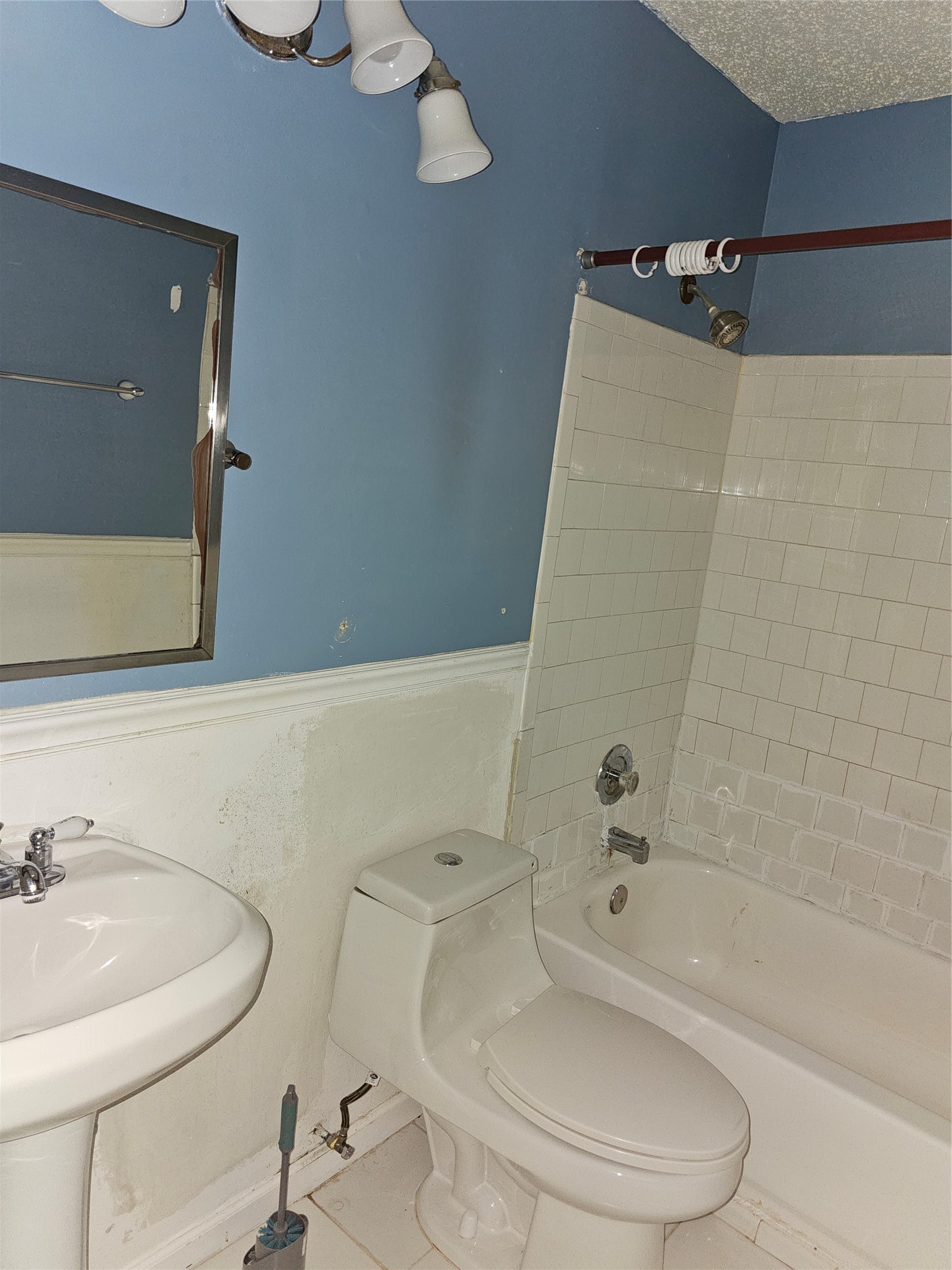17051 Carbridge Drive Property Photo 17