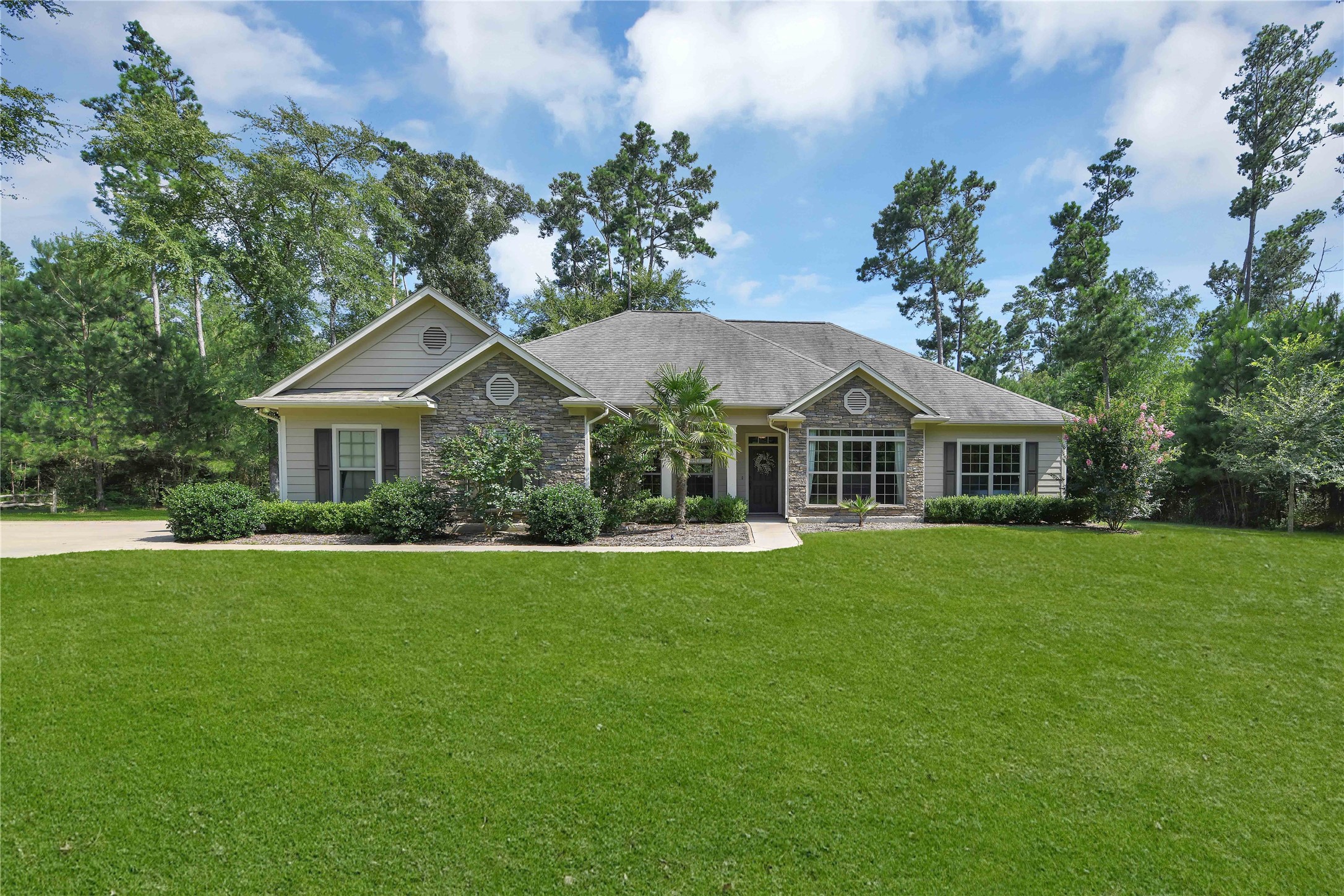 32715 Pine Tree Lane Lane Property Photo
