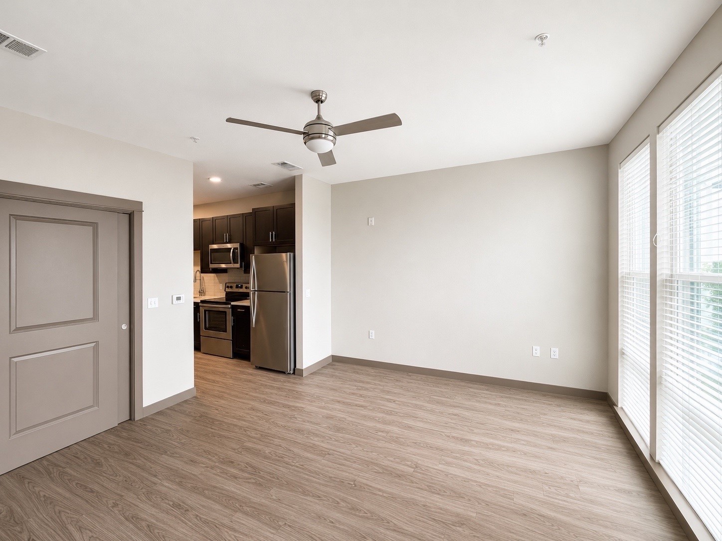 1111 N Durham Drive 501 Property Photo 1