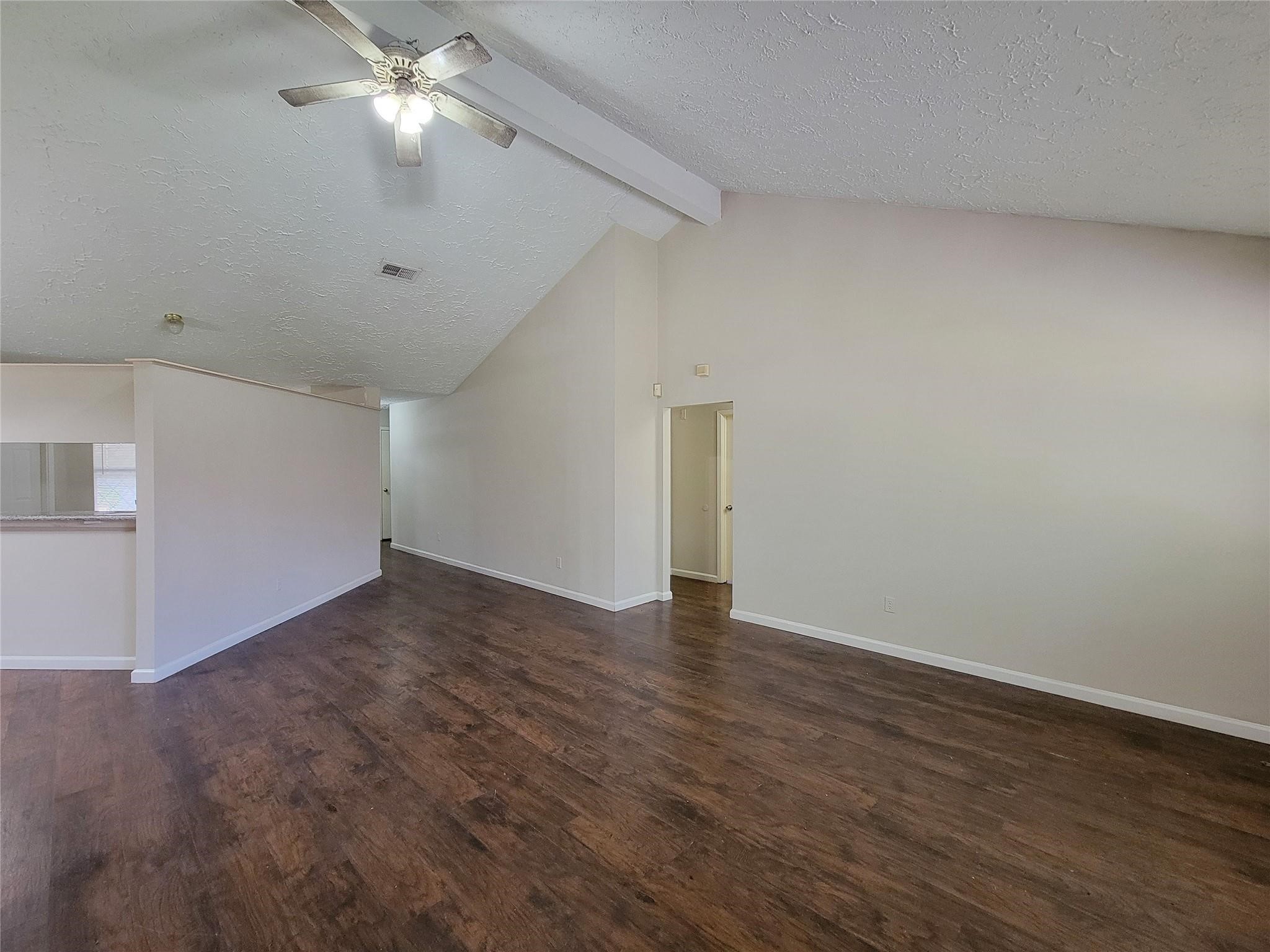 9415 Beckford Drive Property Photo 11