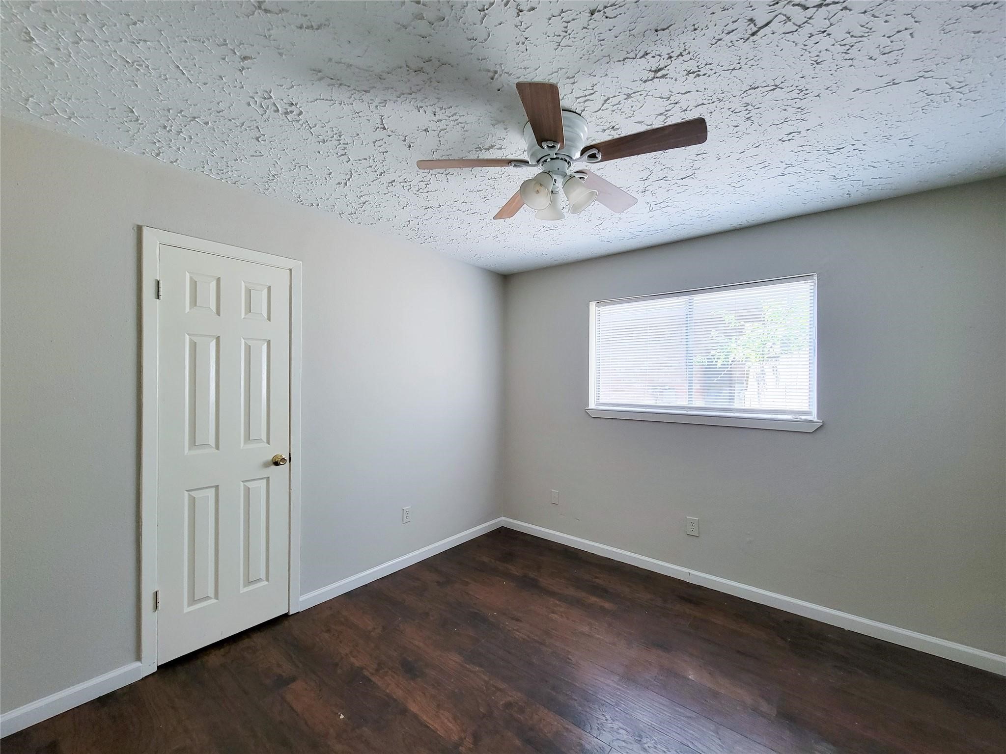 9415 Beckford Drive Property Photo 23