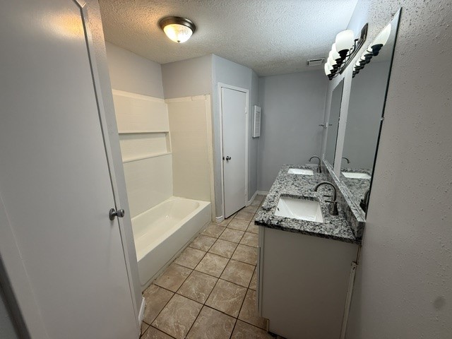 10028 Ridgecoral Drive Property Photo 7