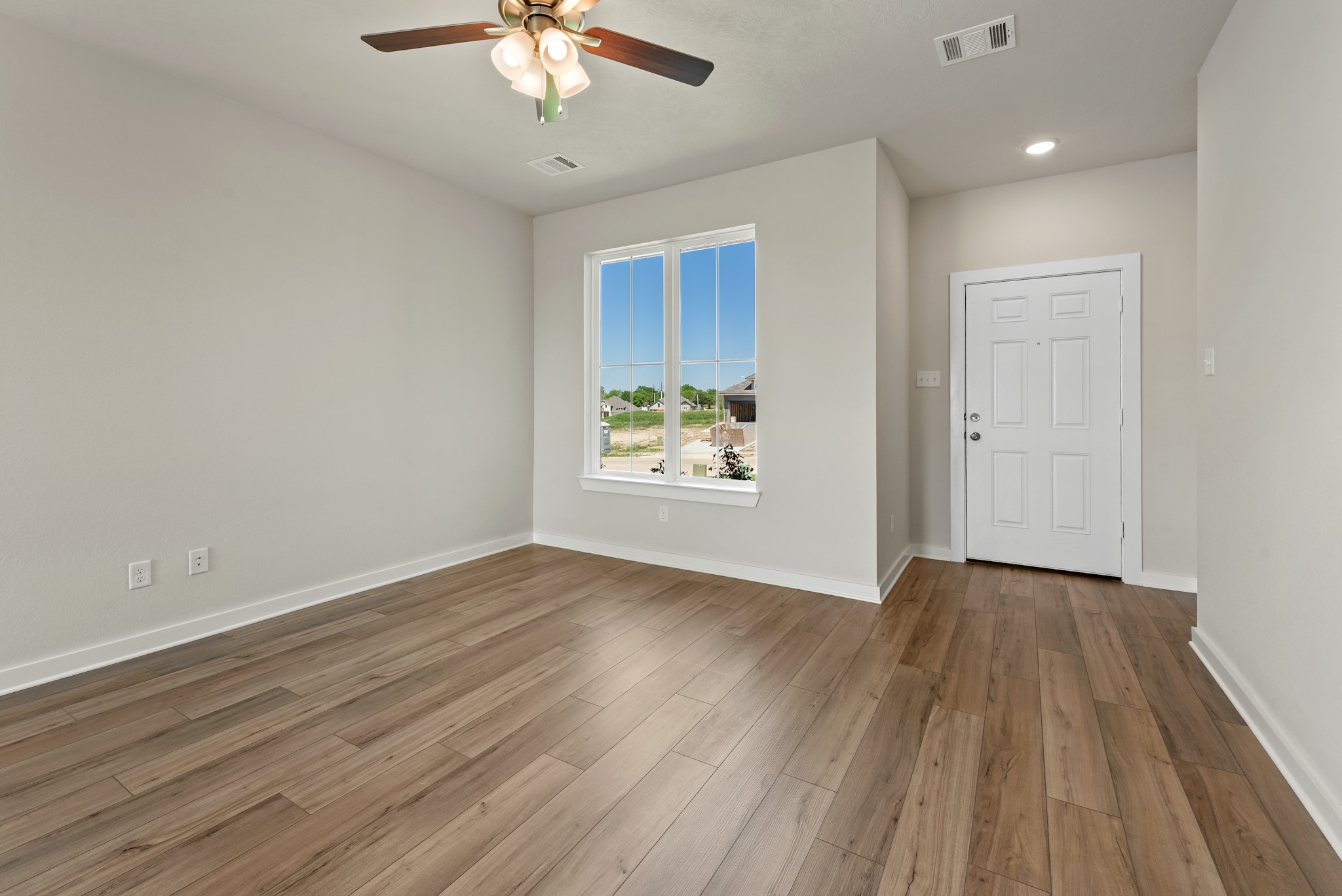 1409 Whitney Lane Property Photo 11