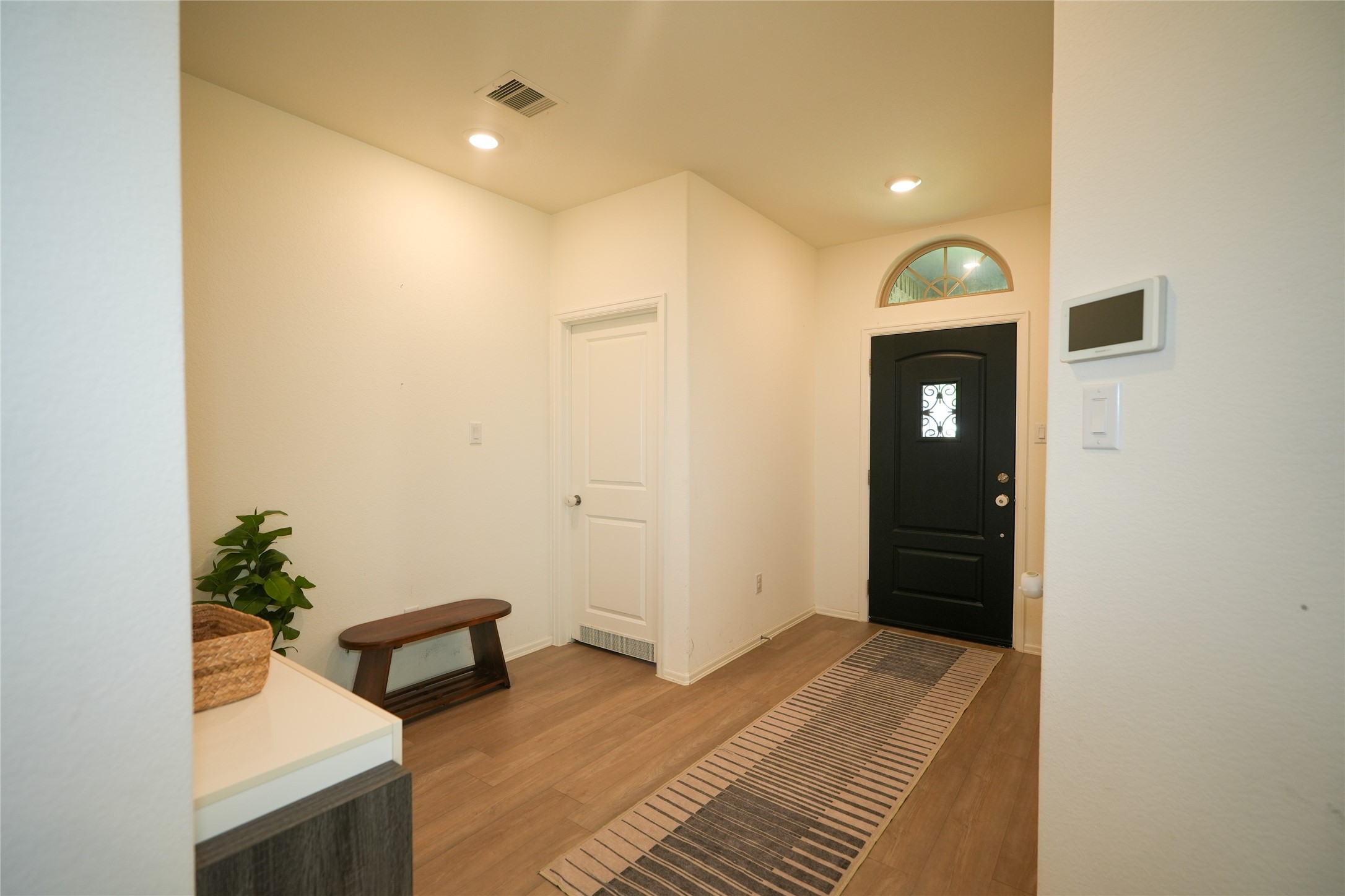 8446 Manta Ray Drive Property Photo 5