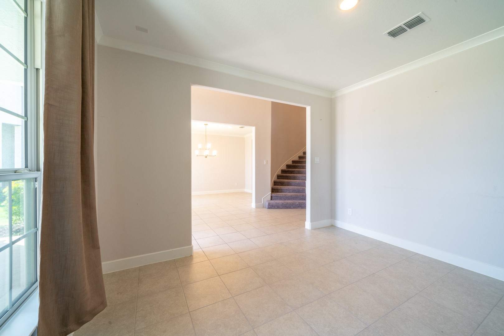 4706 Llano Loop Property Photo 6