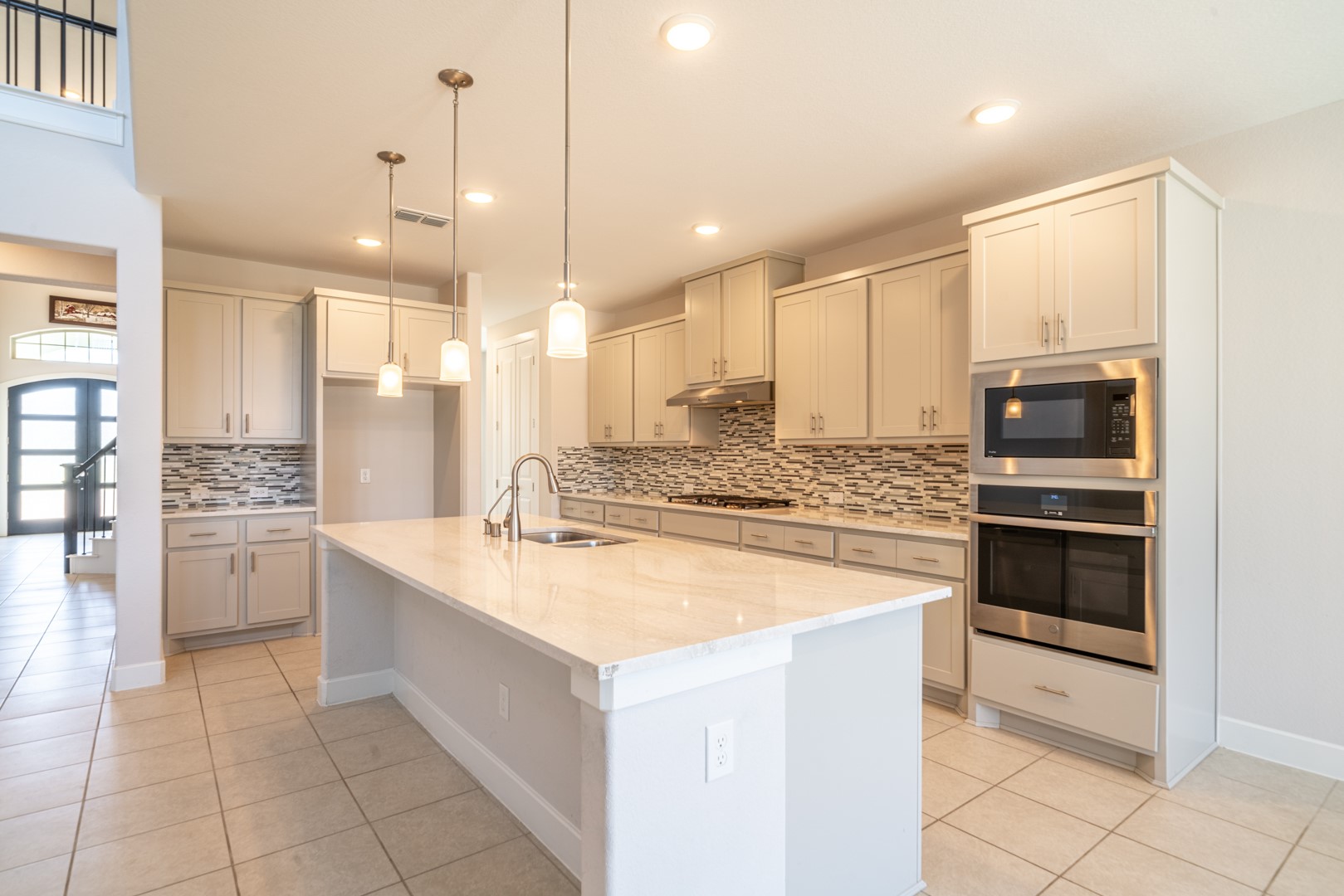 4706 Llano Loop Property Photo 11