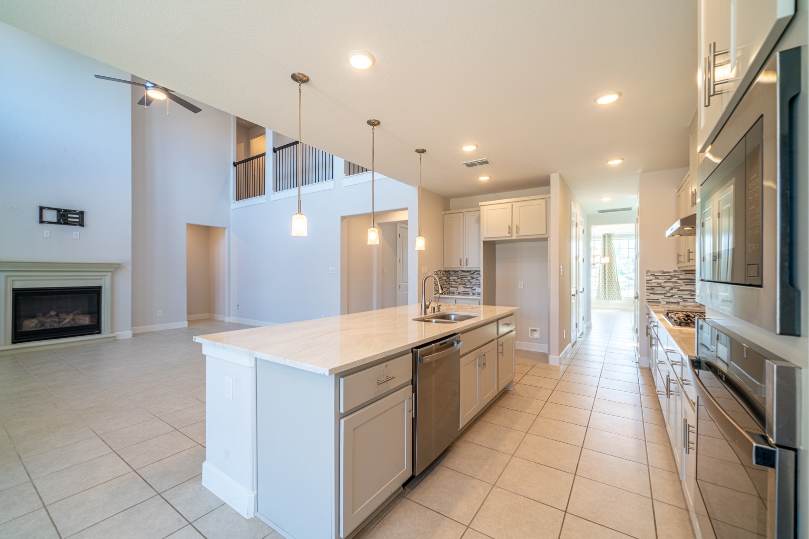 4706 Llano Loop Property Photo 12