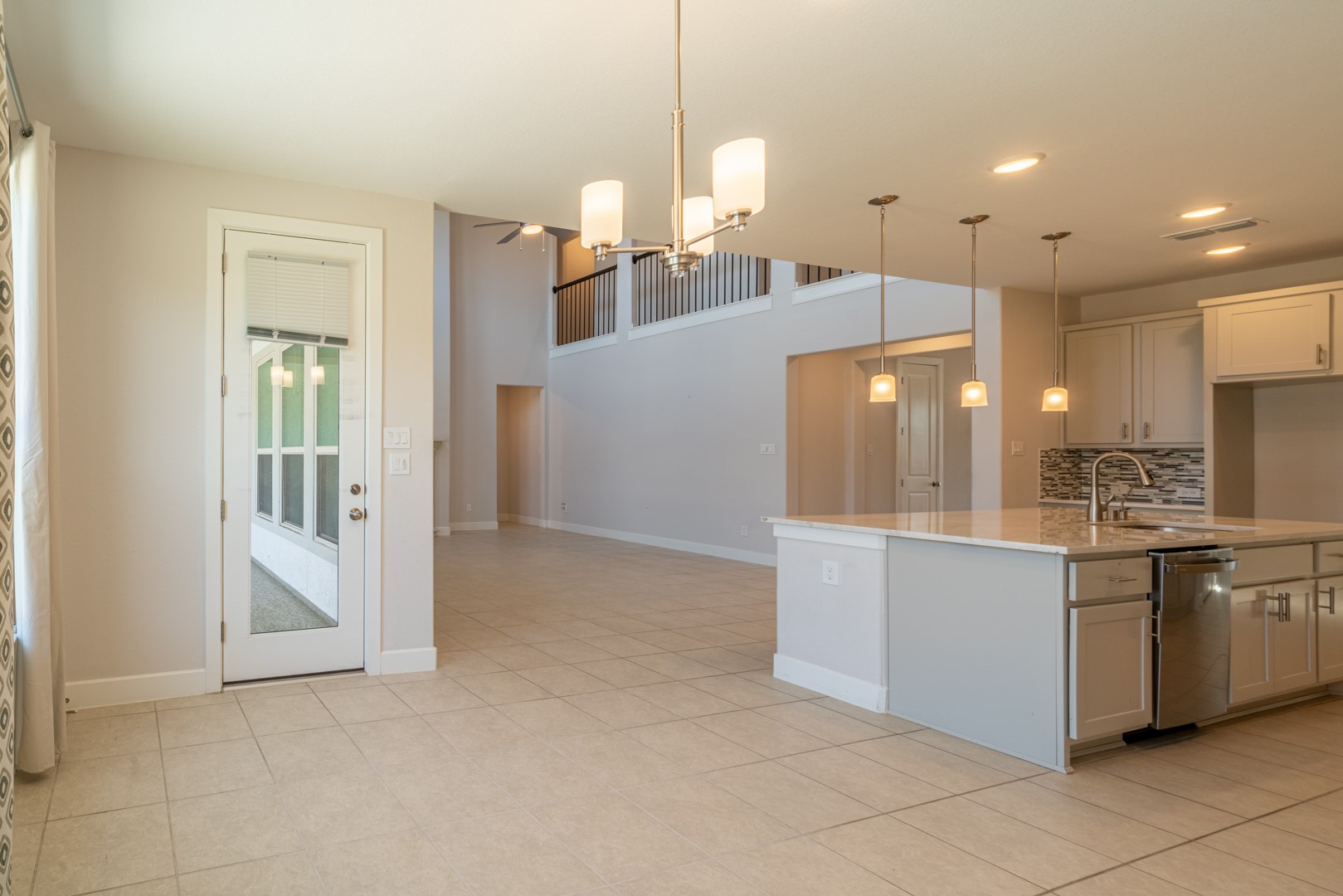 4706 Llano Loop Property Photo 13