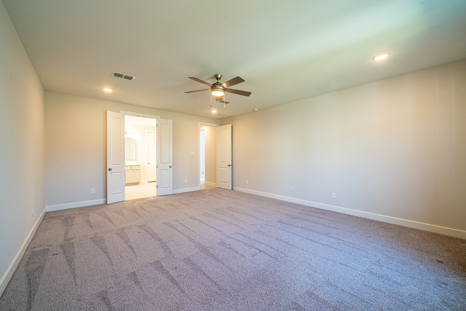4706 Llano Loop Property Photo 20