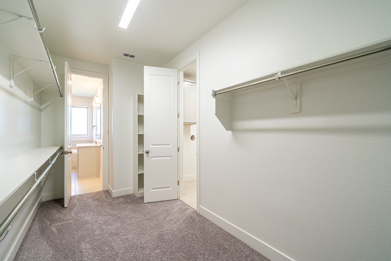 4706 Llano Loop Property Photo 24