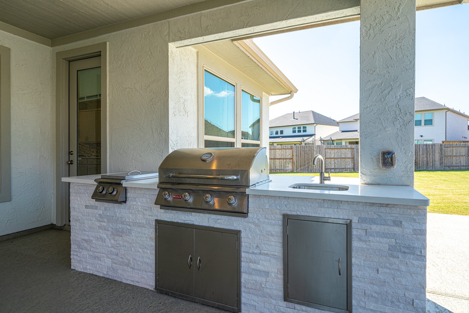 4706 Llano Loop Property Photo 38
