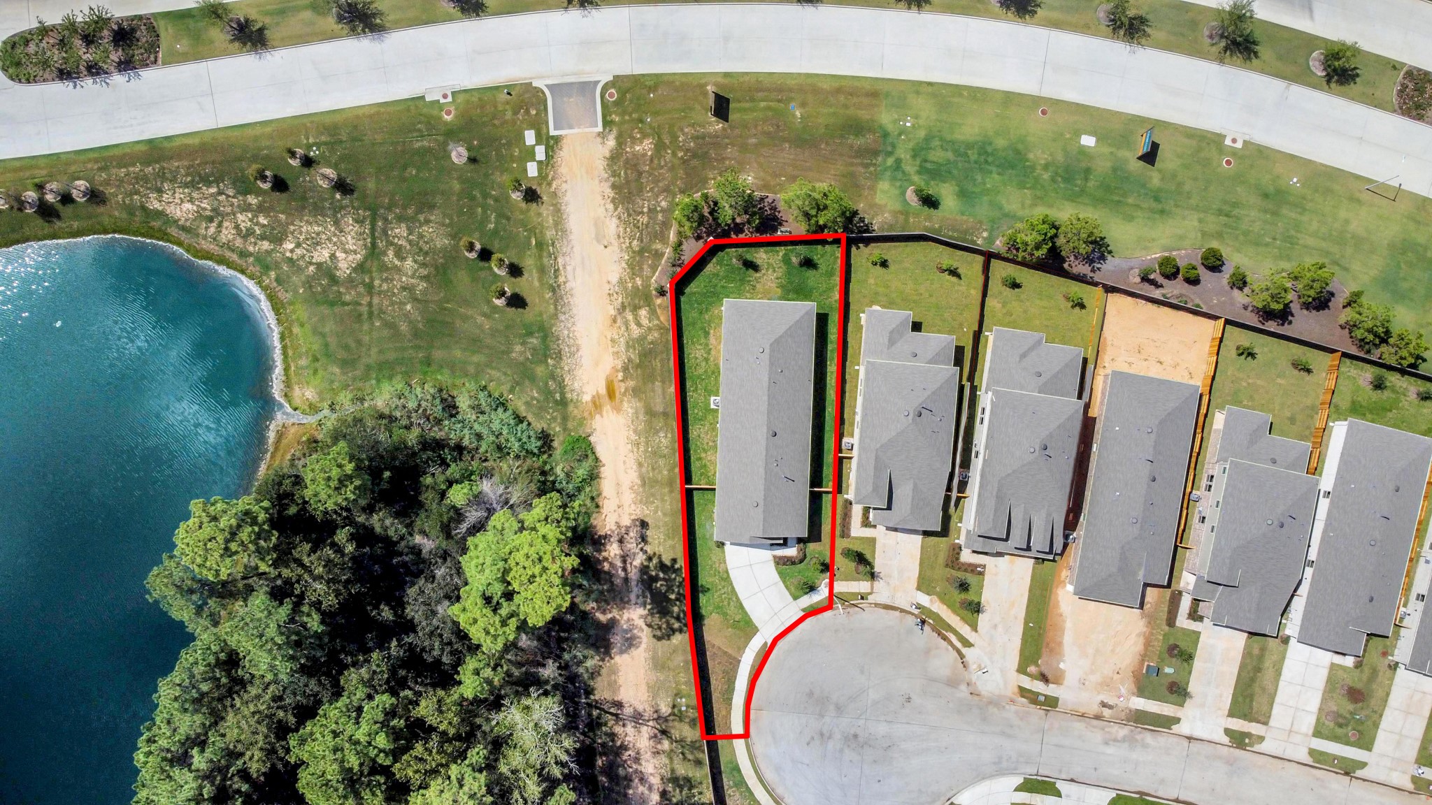 16150 Elbridge Court Property Photo 3