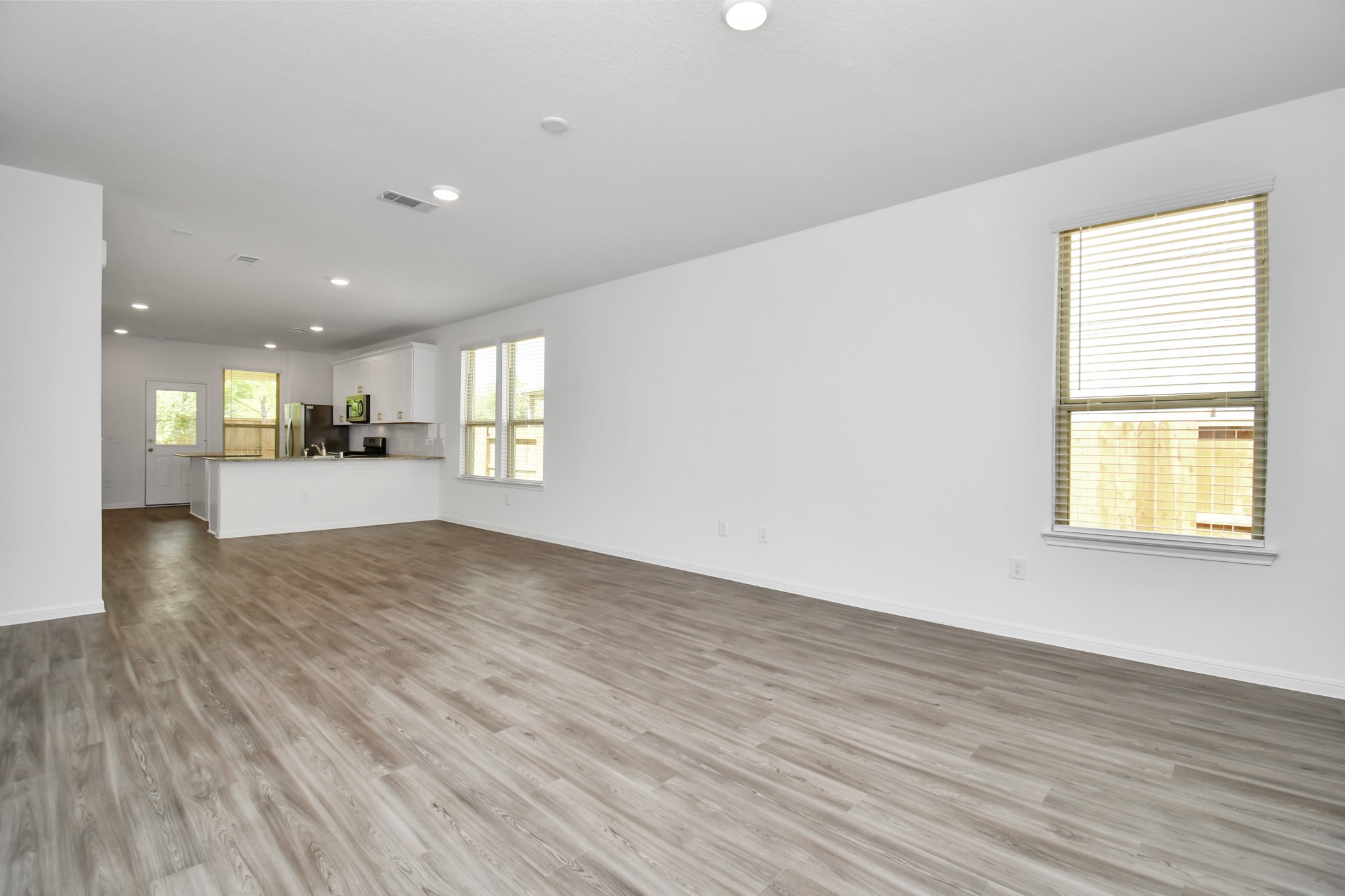 16150 Elbridge Court Property Photo 6