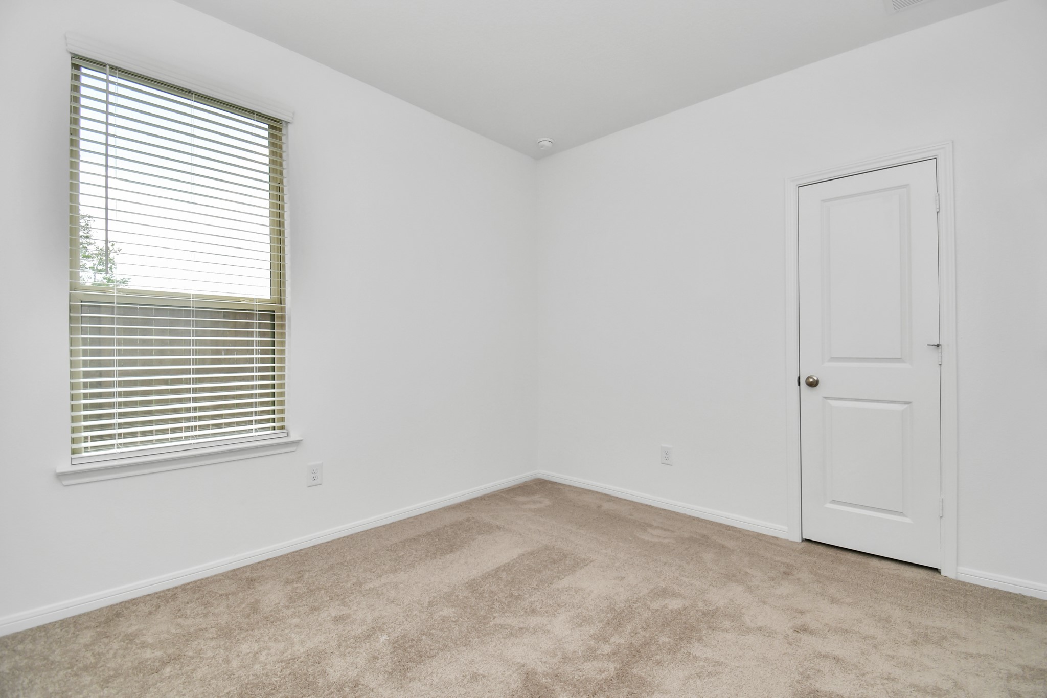 16150 Elbridge Court Property Photo 23