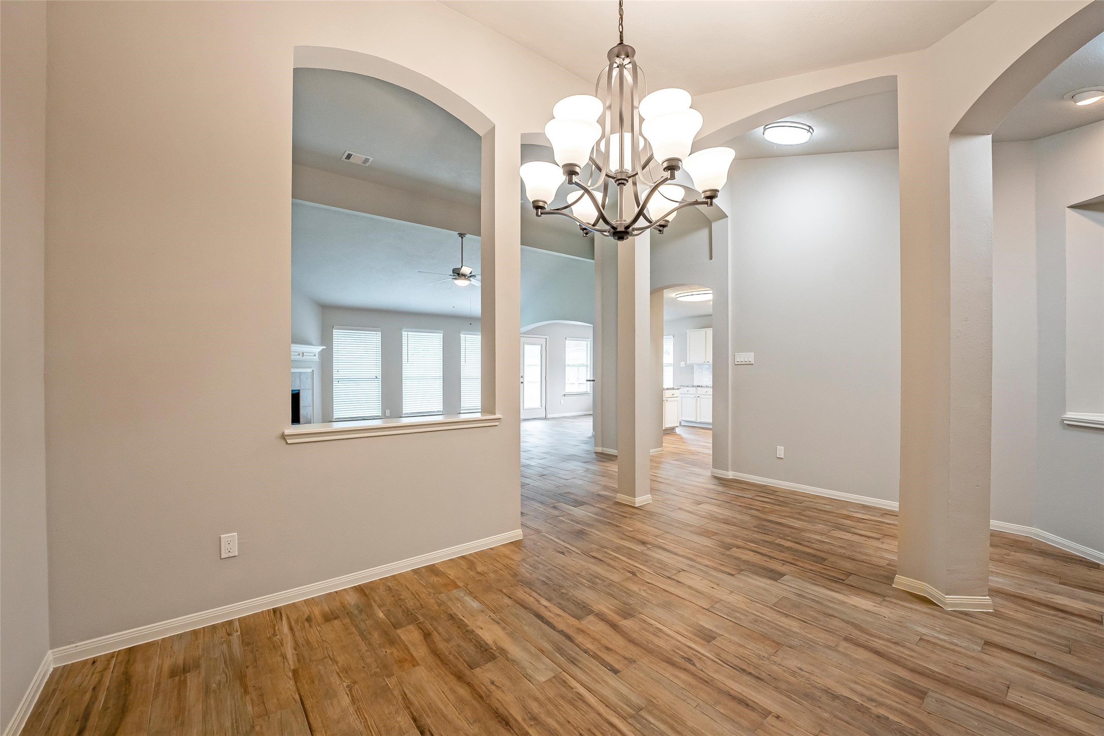6103 Branch Lake Drive Property Photo 8