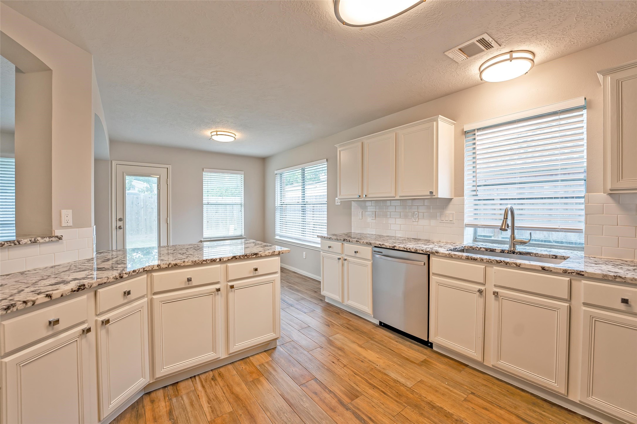 6103 Branch Lake Drive Property Photo 17