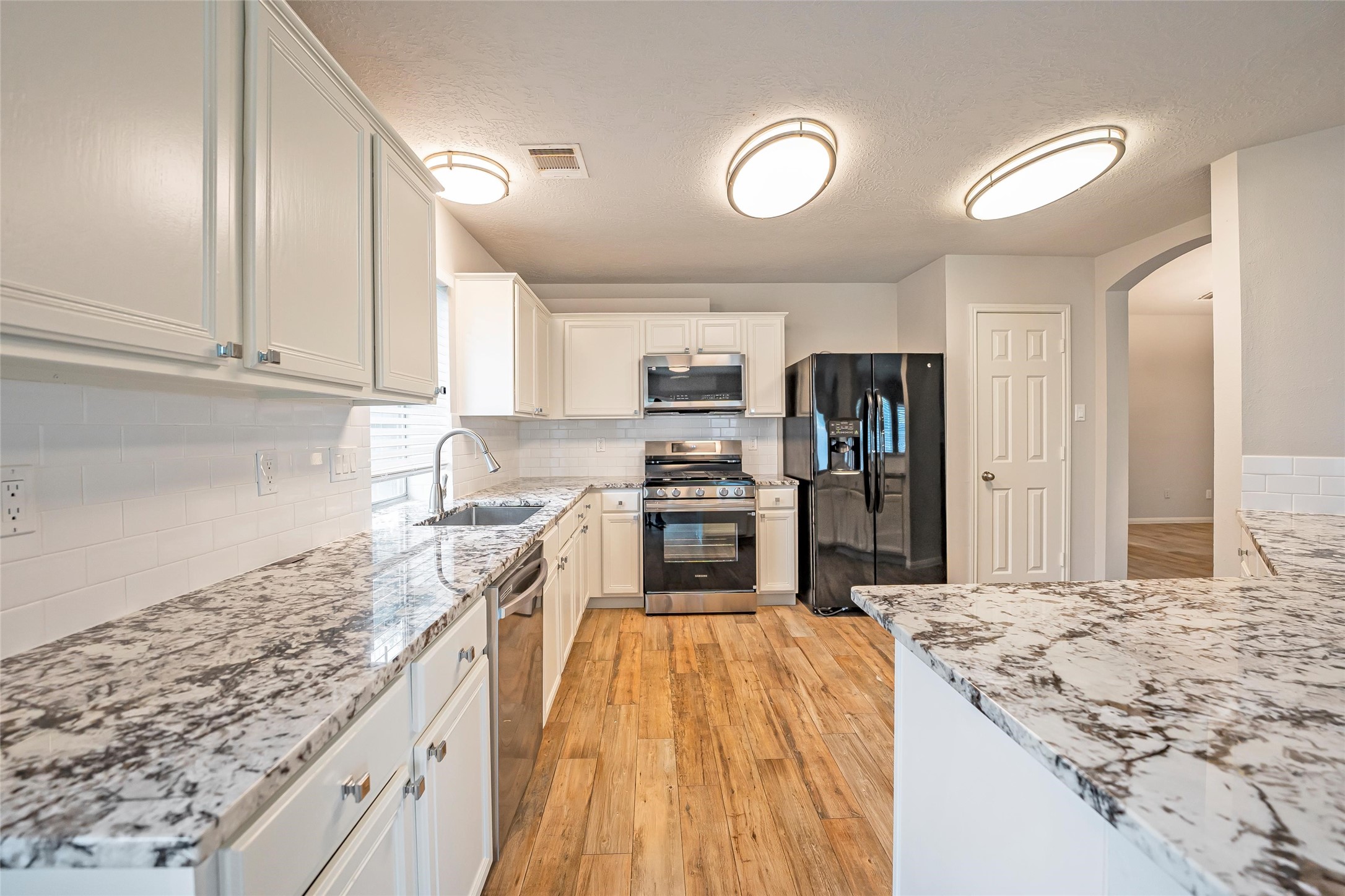 6103 Branch Lake Drive Property Photo 18