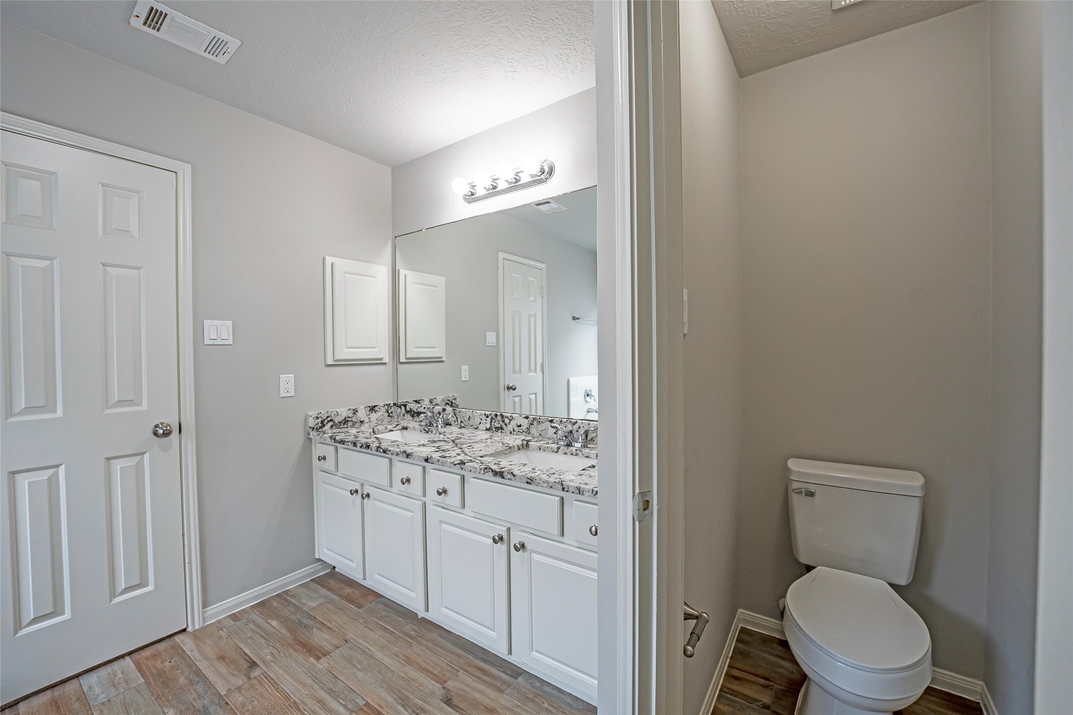 6103 Branch Lake Drive Property Photo 25