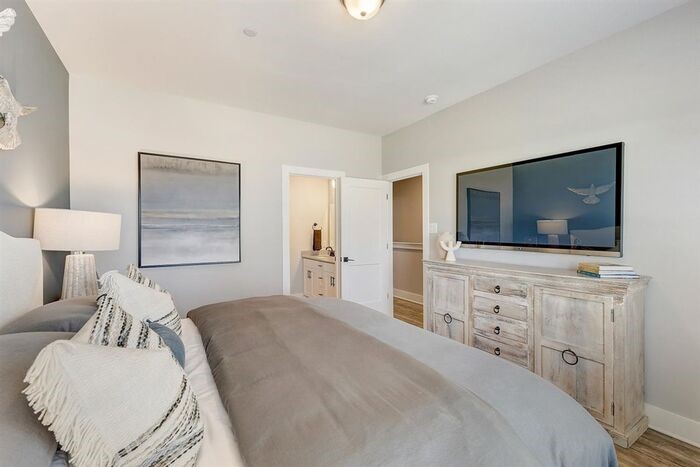 4525 Colosseum Way Property Photo 4