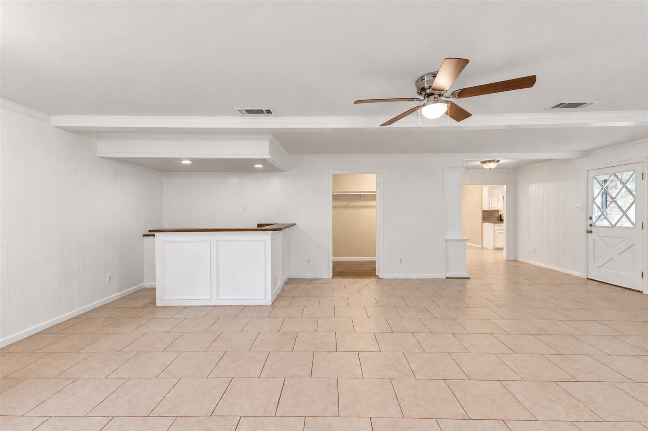 946 Francitas Drive Property Photo 14