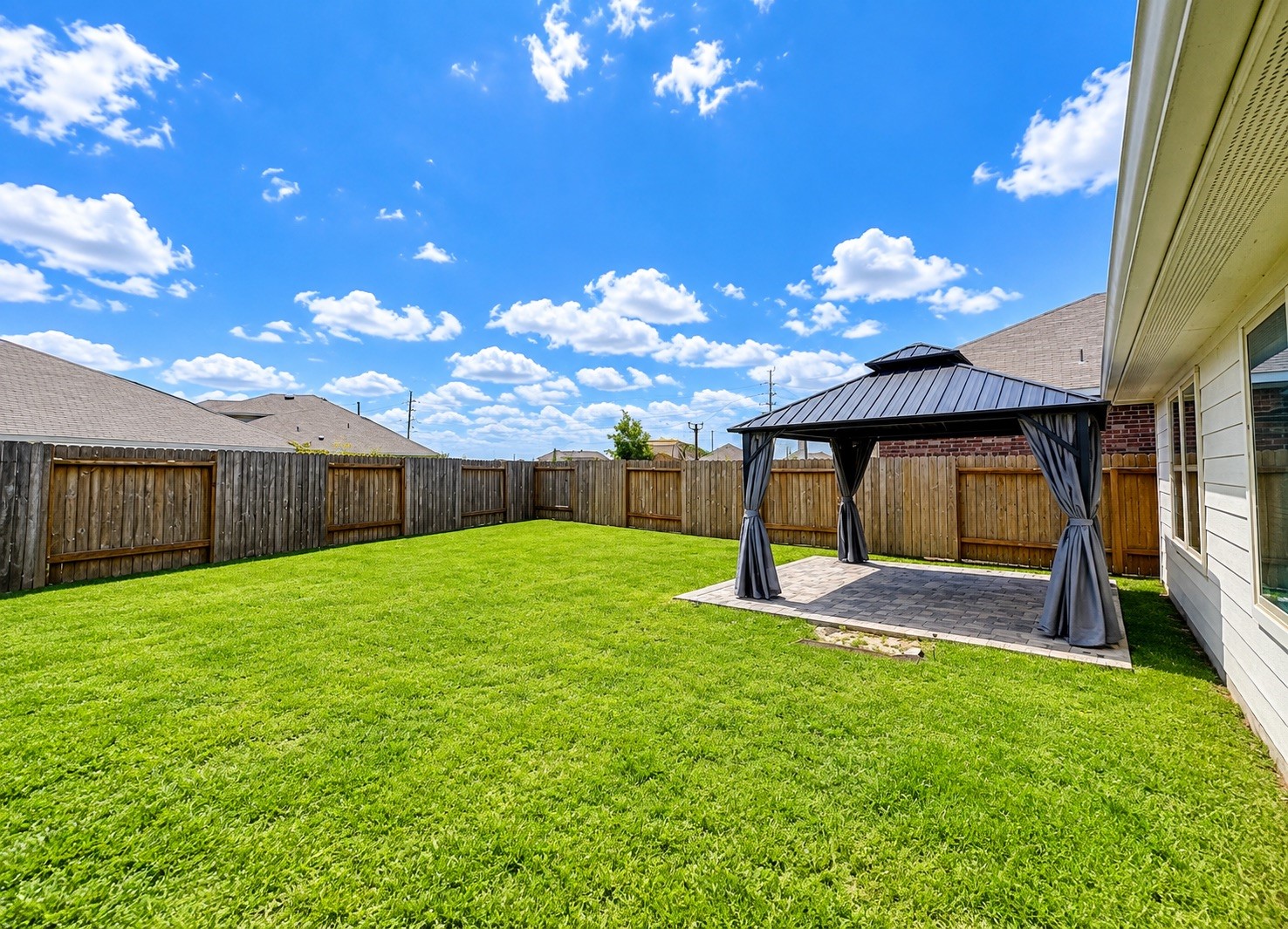 5238 Bay Meadows Lane Property Photo 14