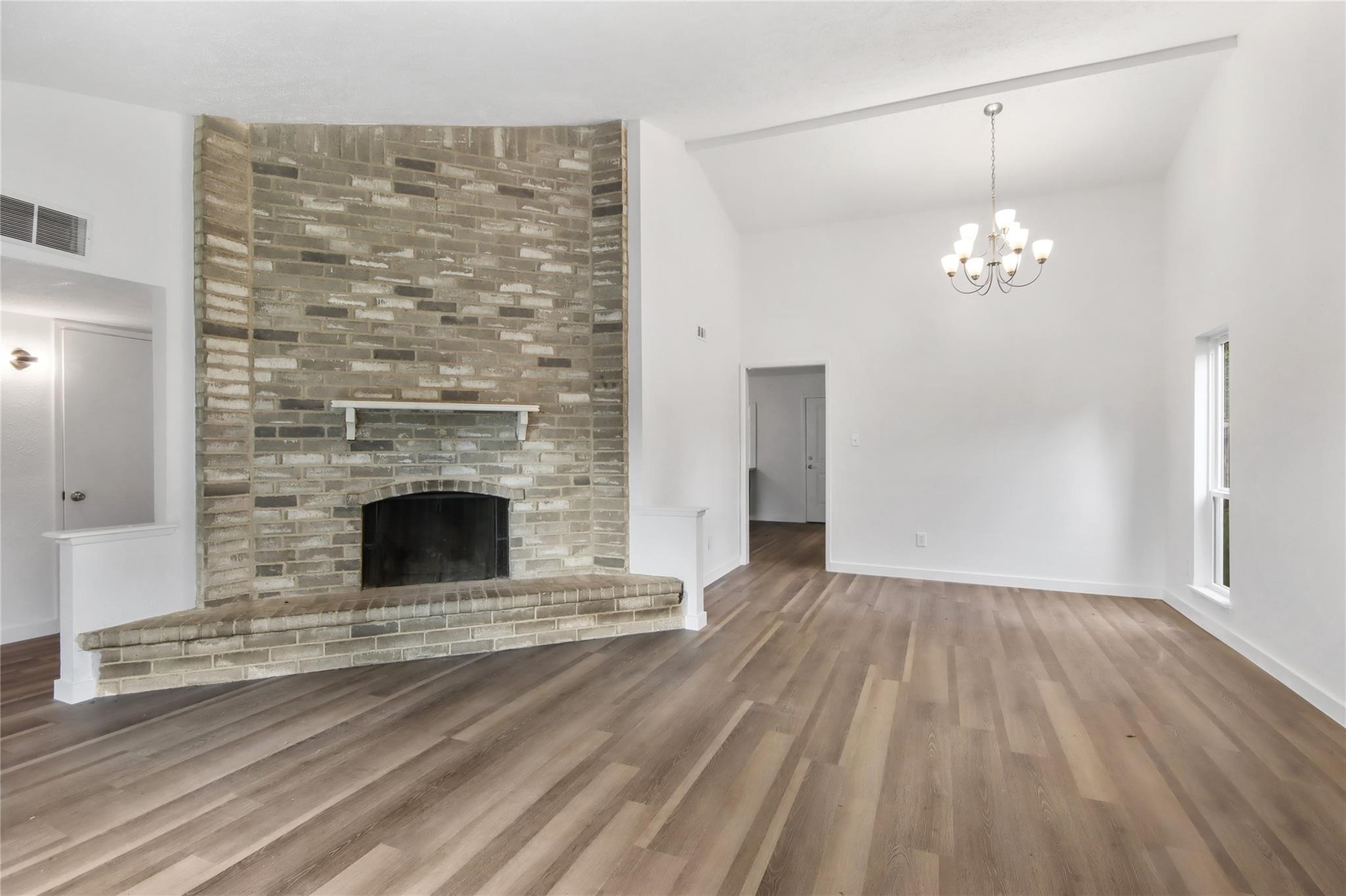 22822 Melham Lane Property Photo 5