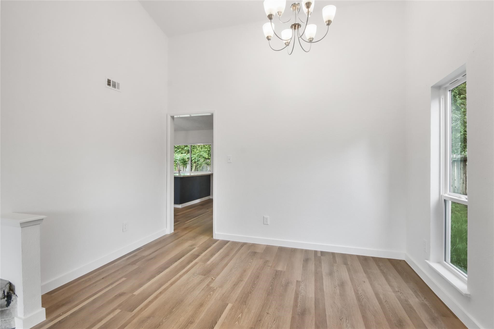22822 Melham Lane Property Photo 8