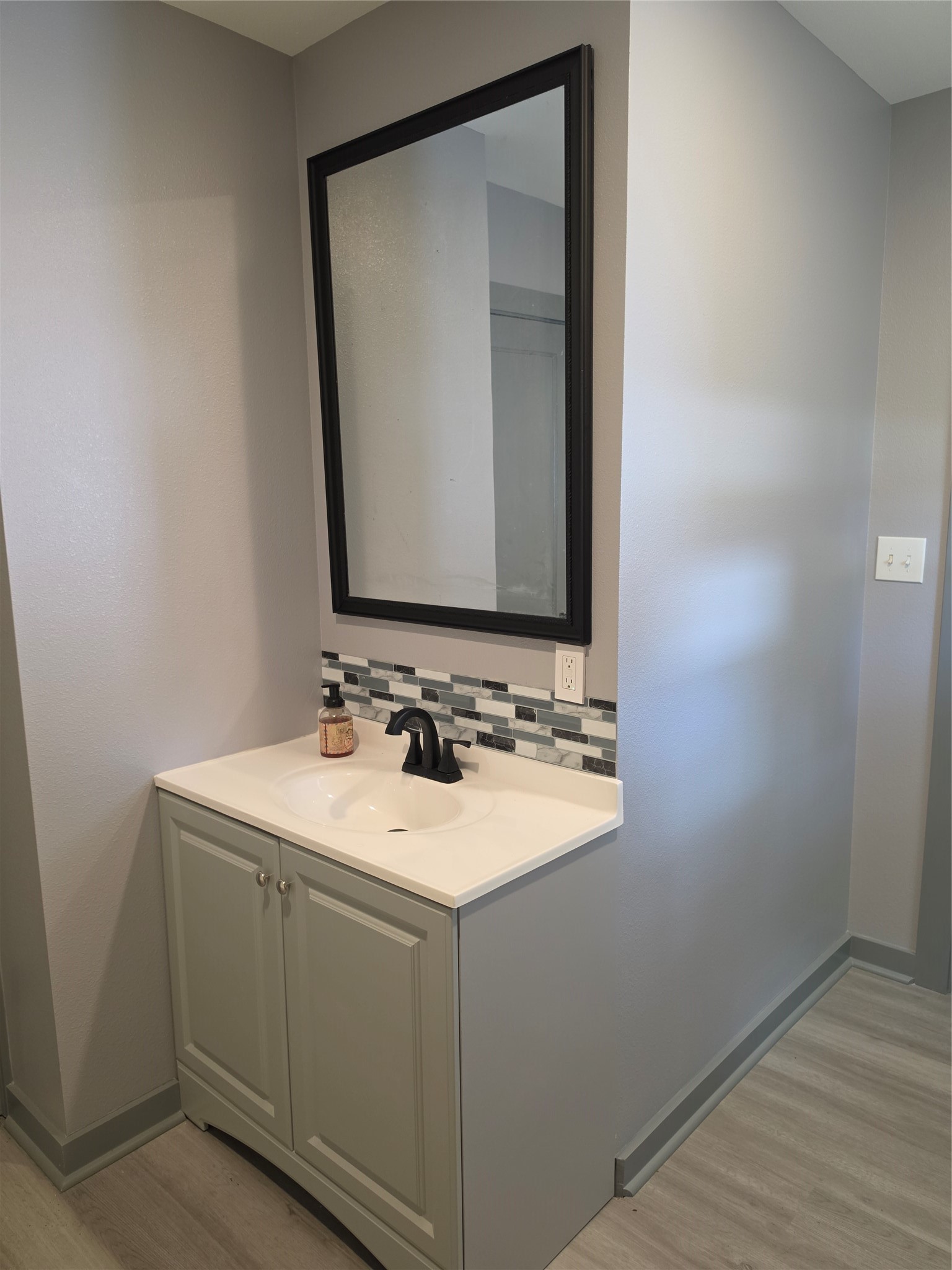 101 N N Hackberry Property Photo 16