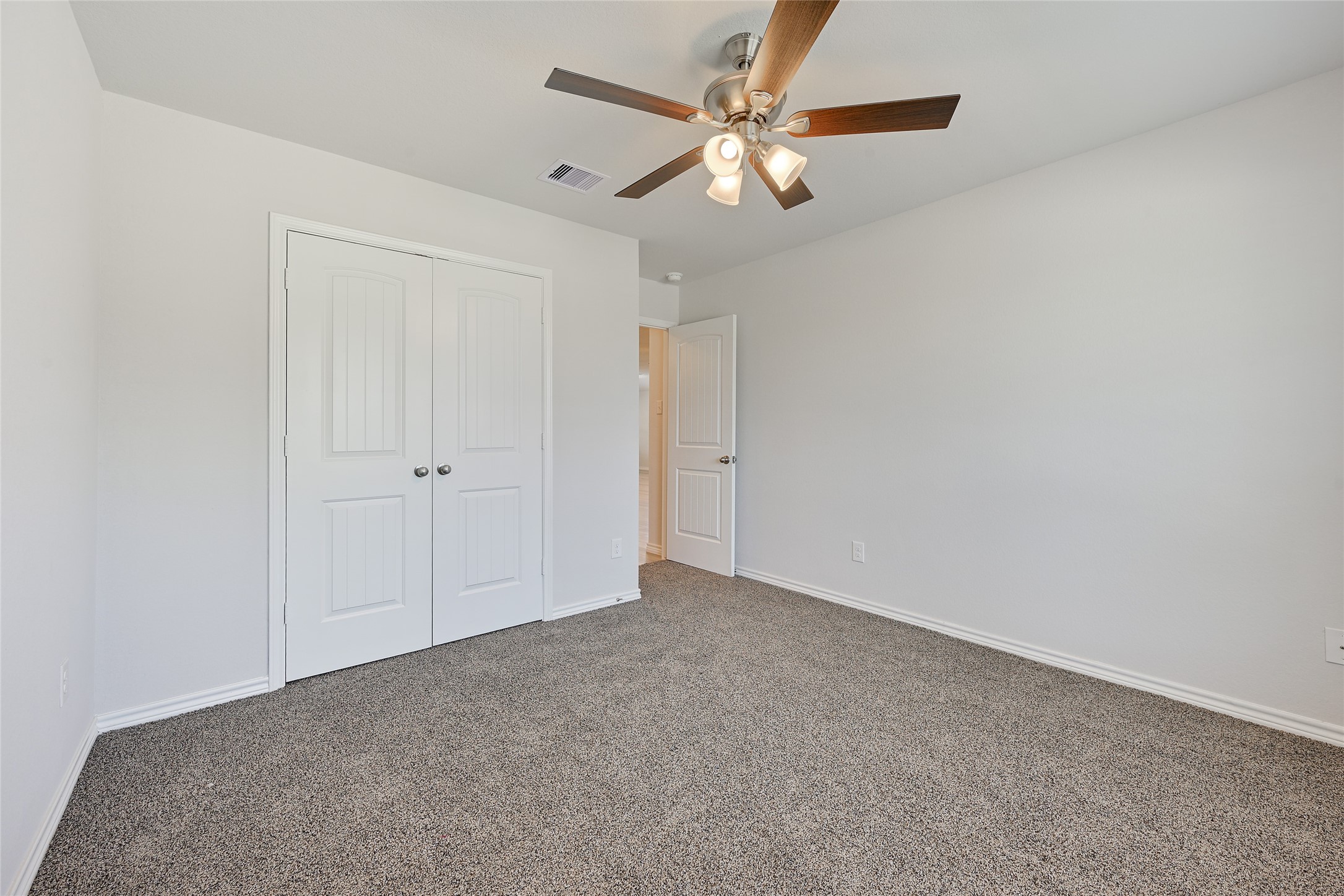6357 Darlington Avenue Property Photo 10