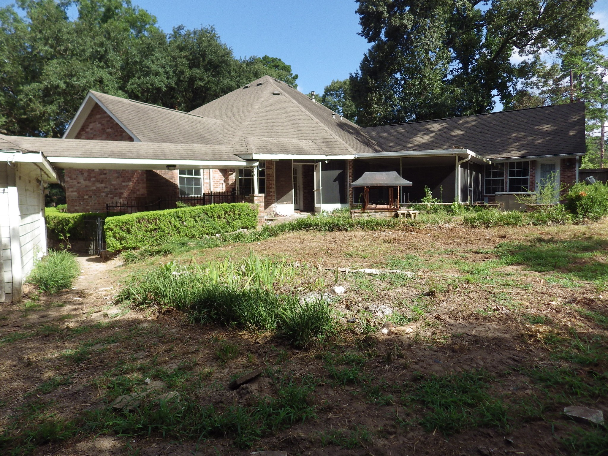 12 Robin Trail Property Photo 4