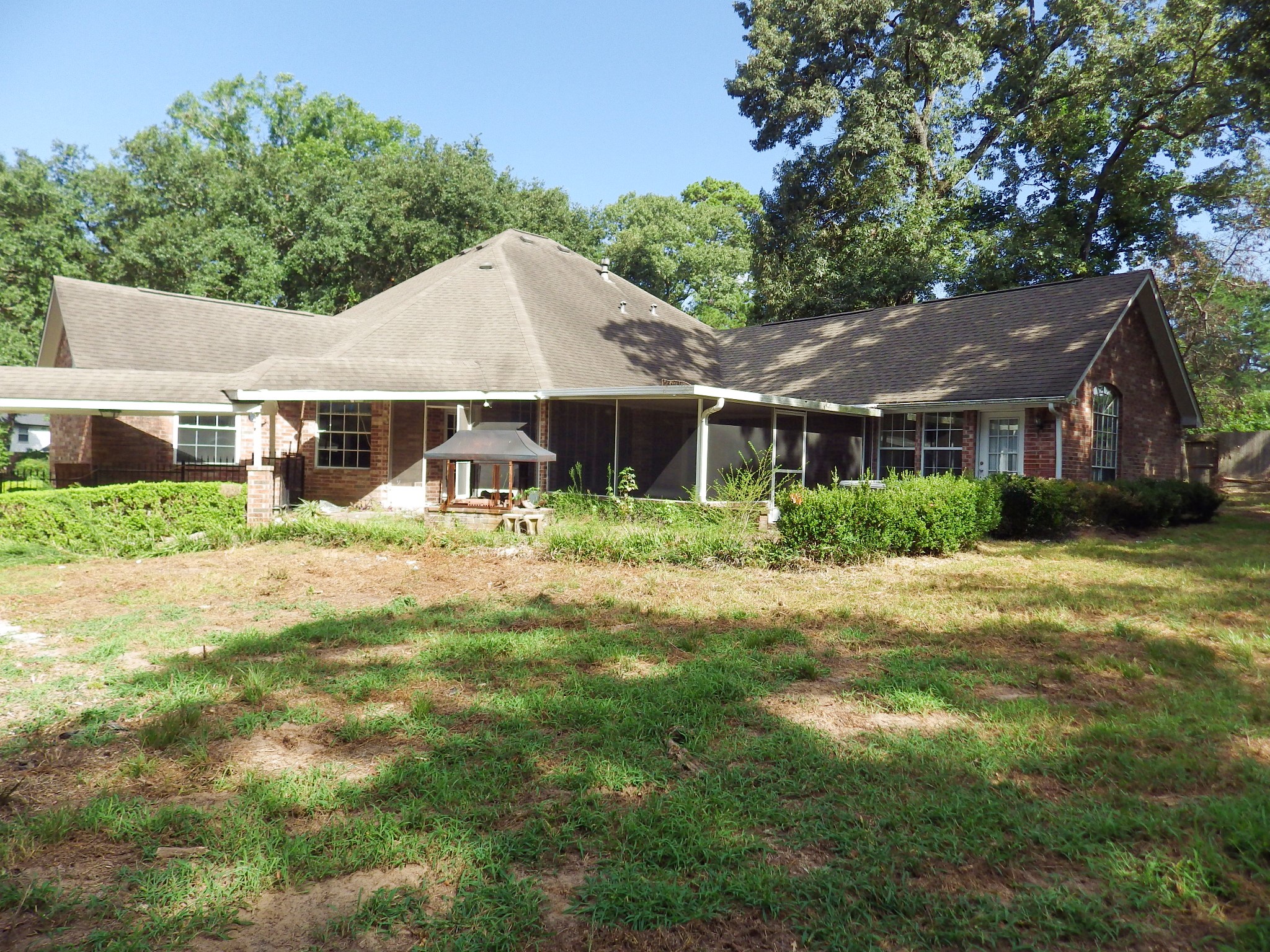 12 Robin Trail Property Photo 5
