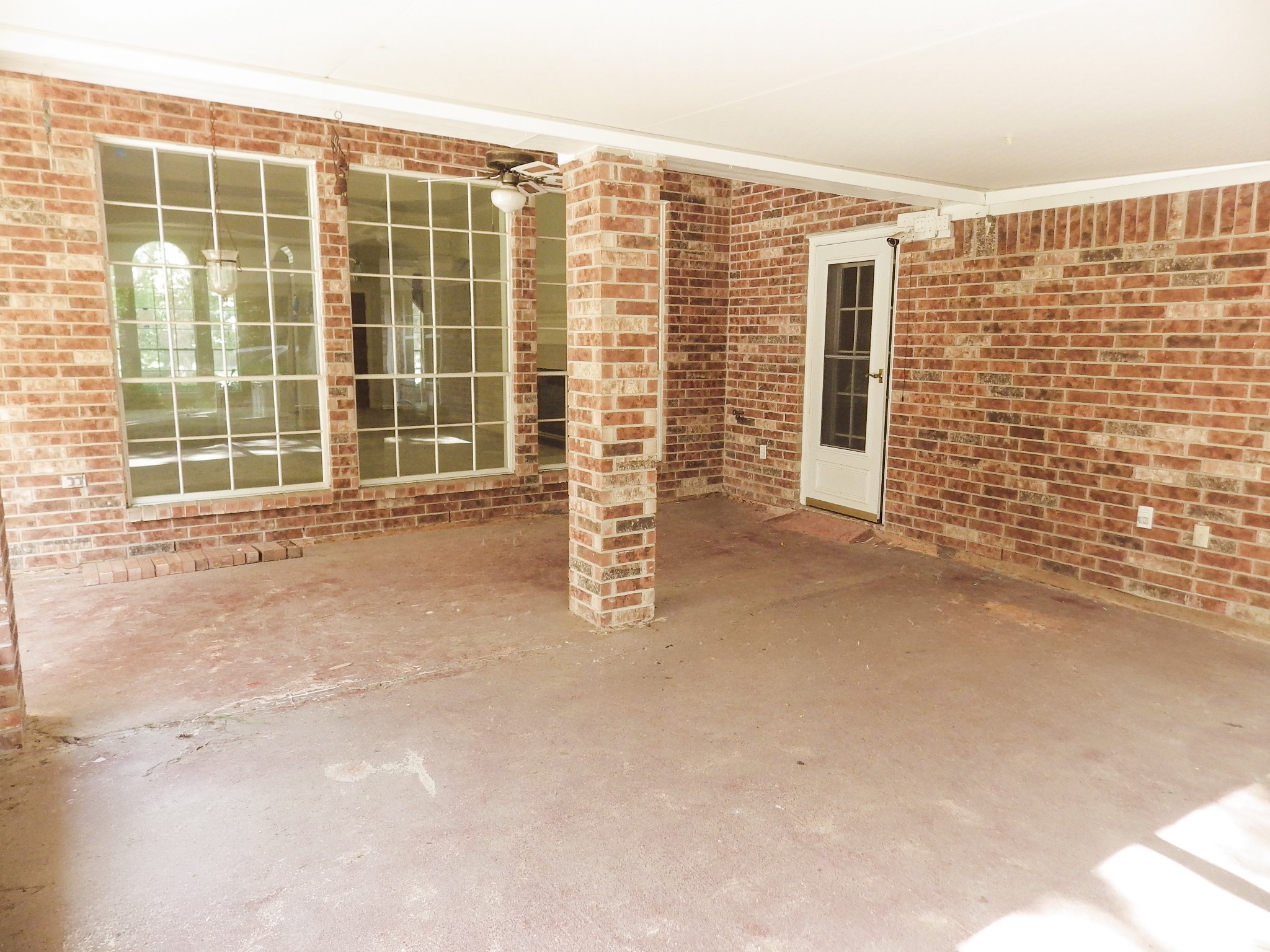 12 Robin Trail Property Photo 28