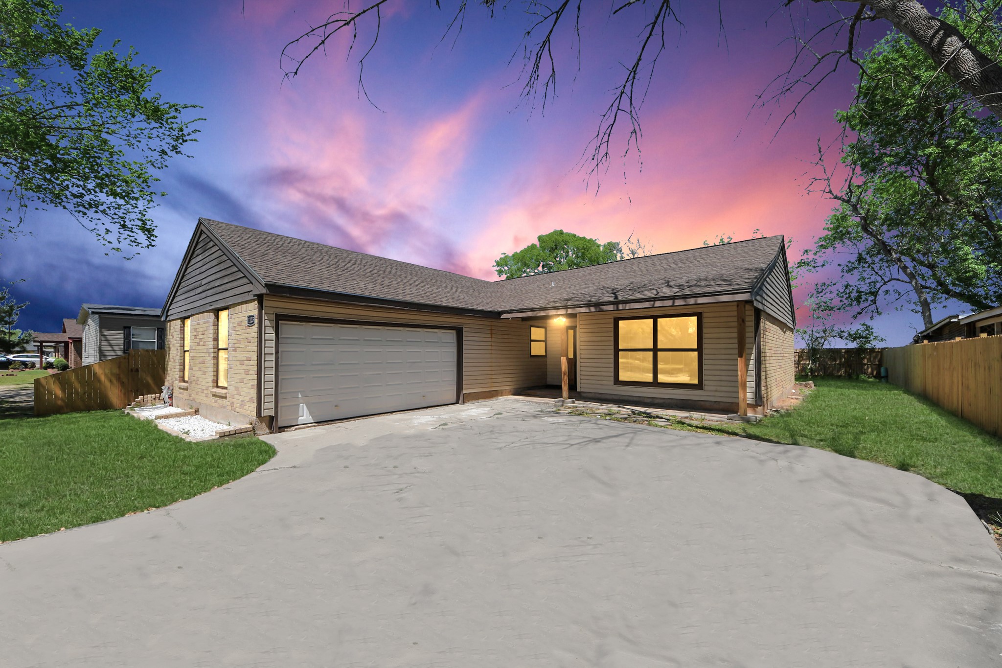 1133 Kingston Drive Property Photo