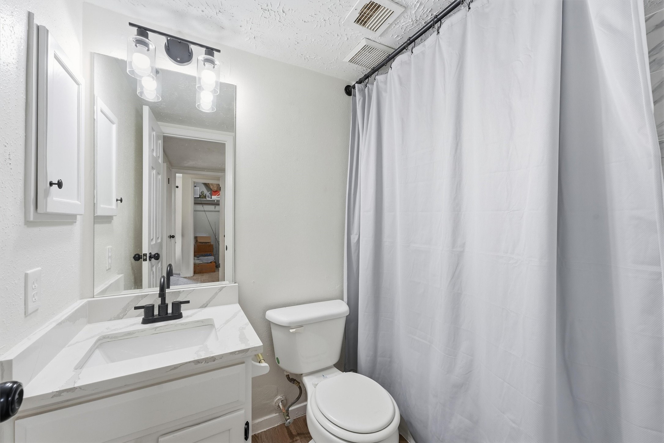 19414 Lazy Valley Drive Property Photo 15