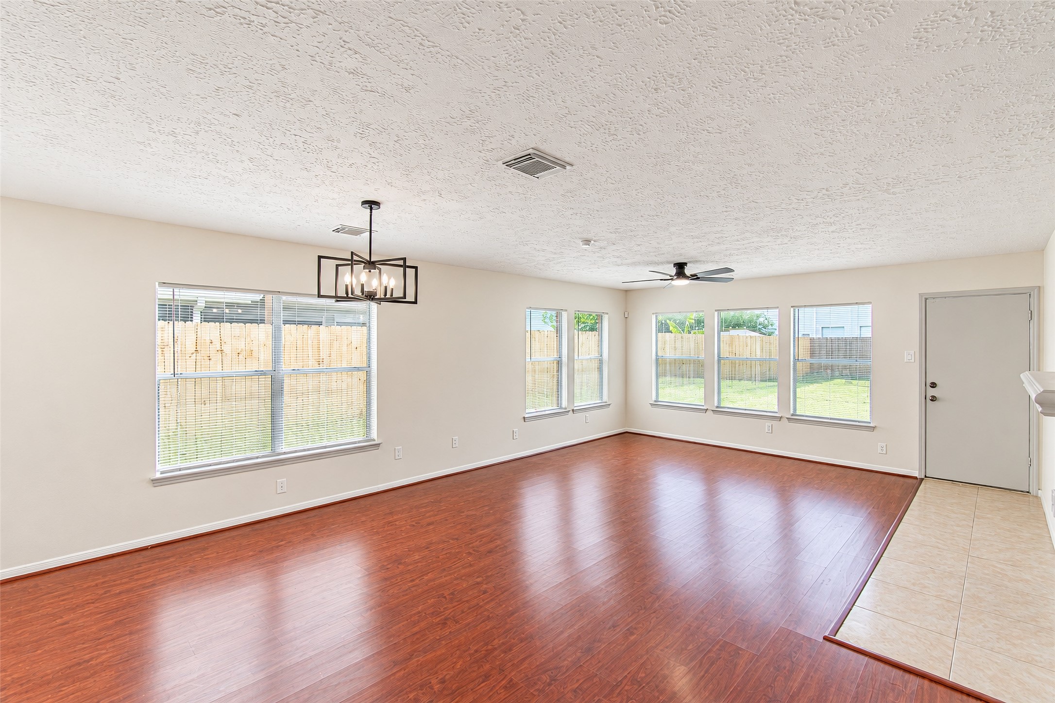 13015 Careywood Drive Property Photo 6
