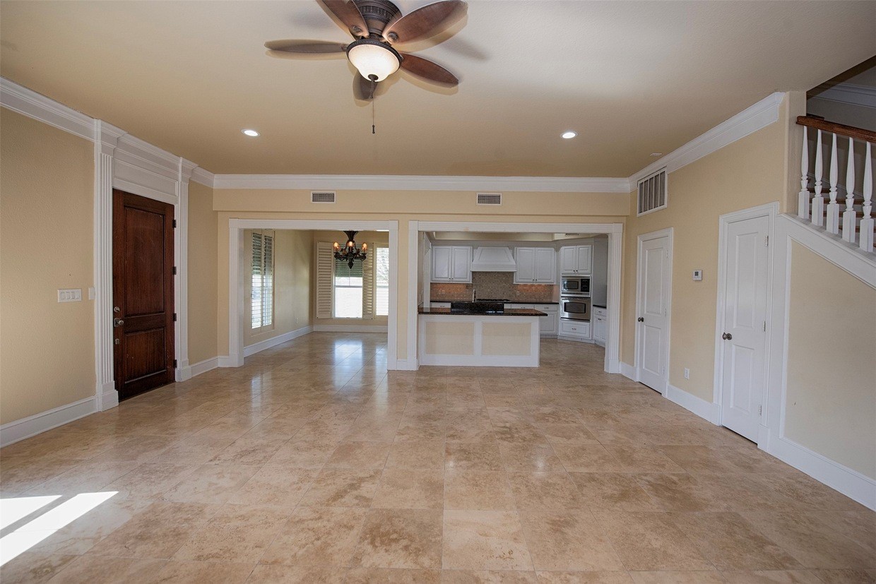 2293 E Bayshore Drive Property Photo 11