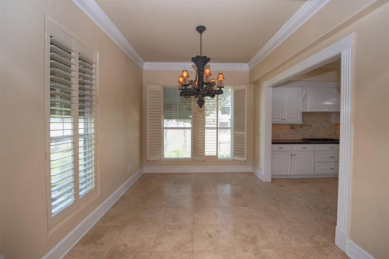 2293 E Bayshore Drive Property Photo 13