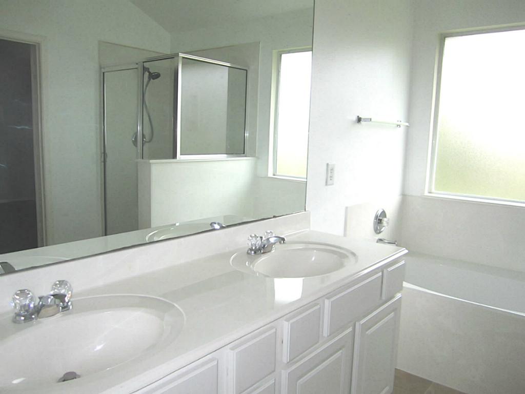 1011 Cove Crest Trail Trail Property Photo 10