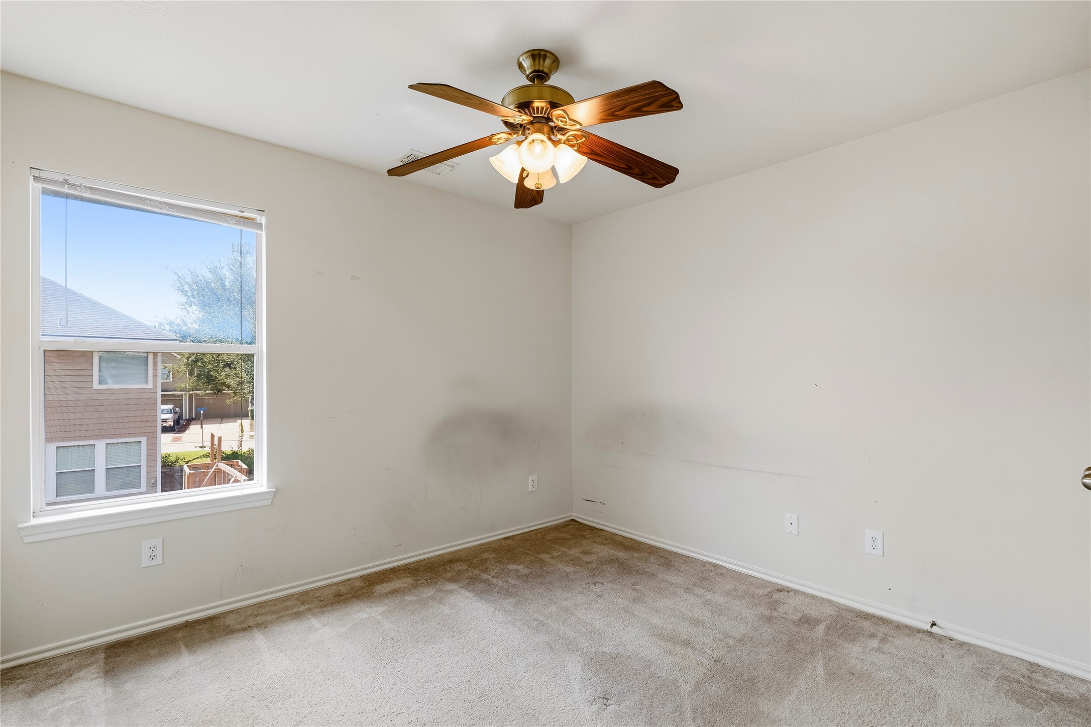 2602 Mill Creek Drive Property Photo 23