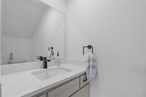5317 Jefferson Street Property Photo 29
