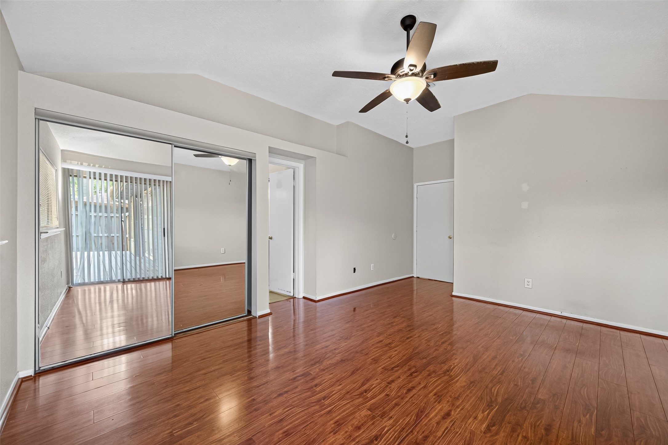2931 Parkwood Manor Drive Property Photo 15