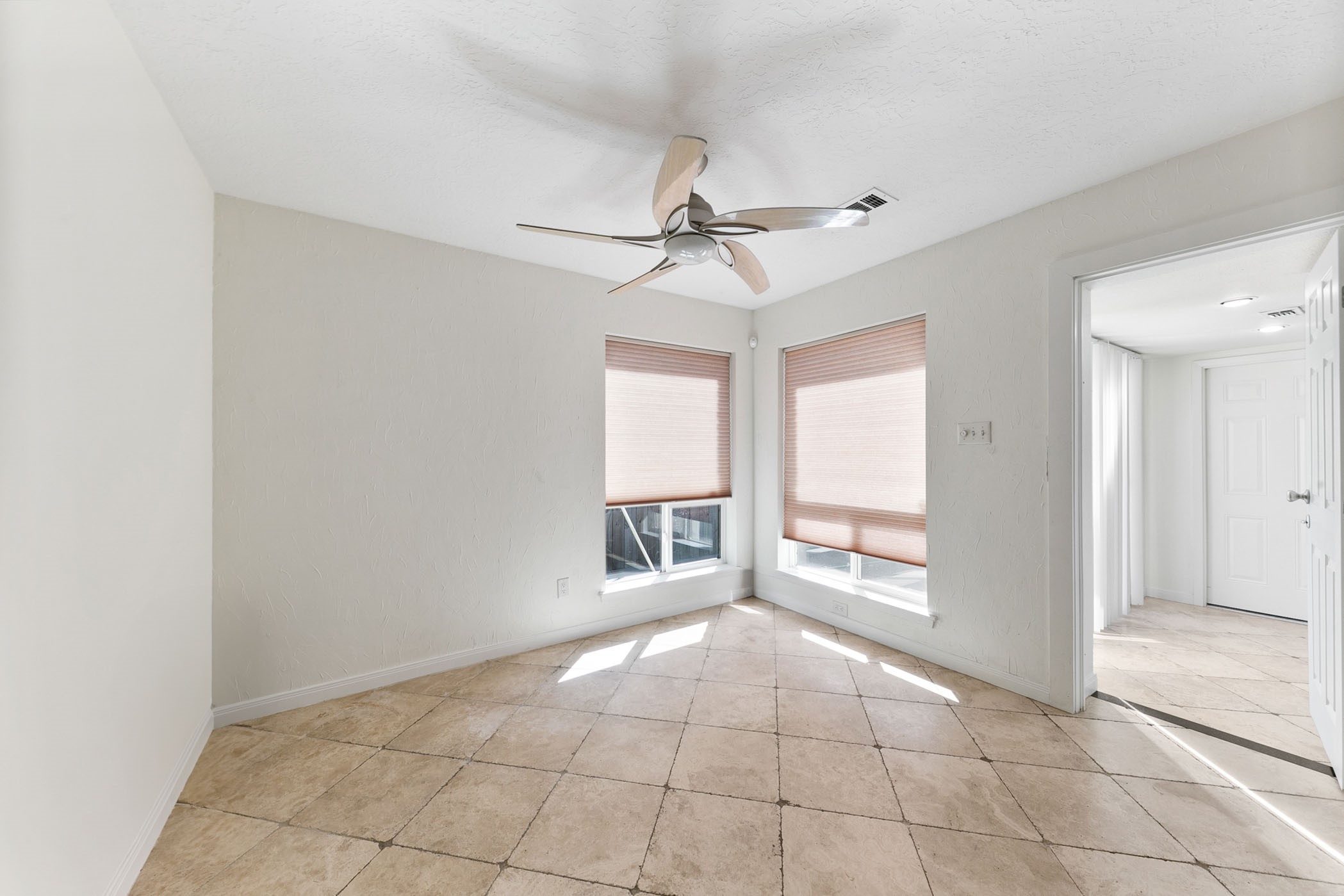 1615 Park Haven Drive Property Photo 11