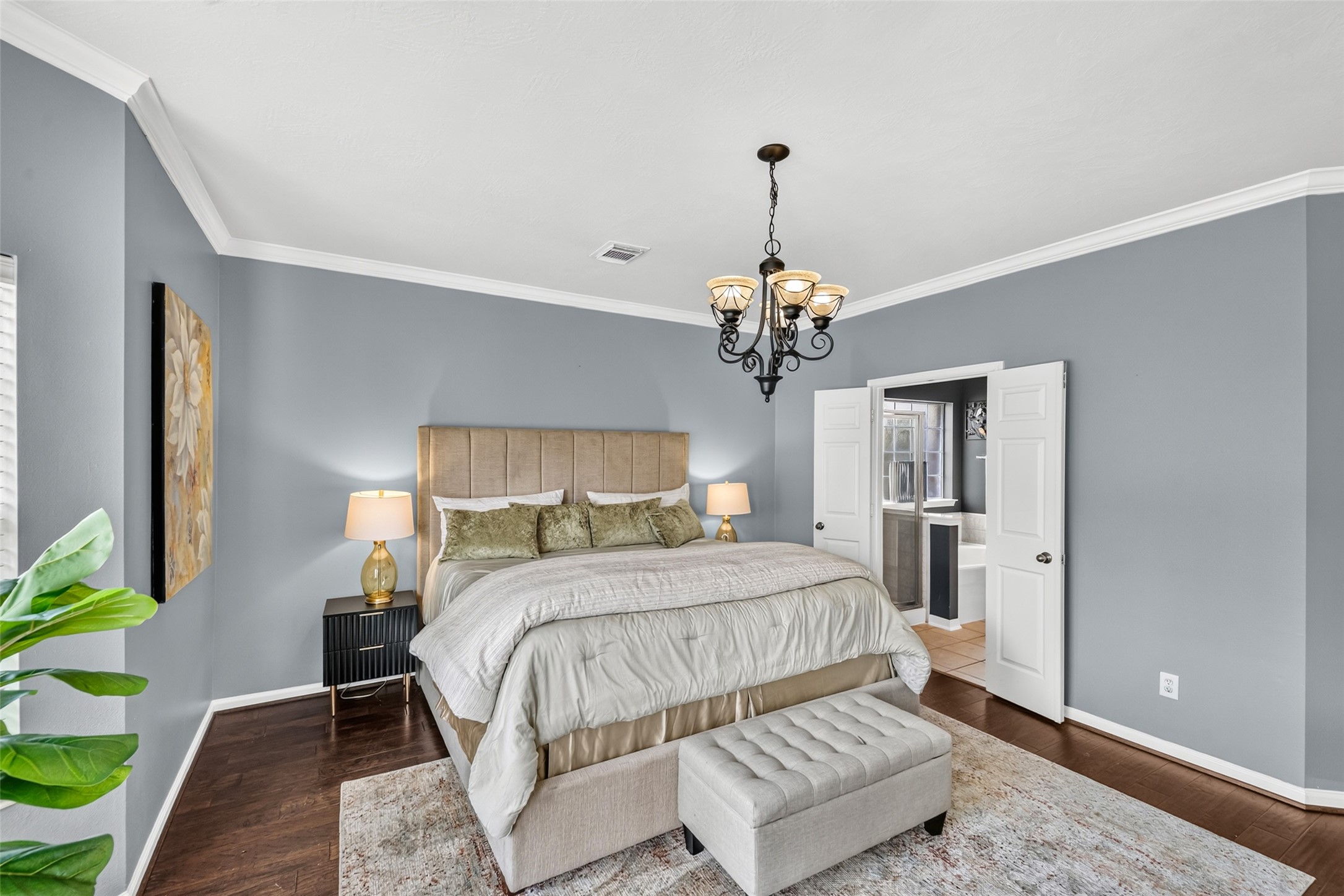 17711 Creek Bluff Lane Property Photo 9