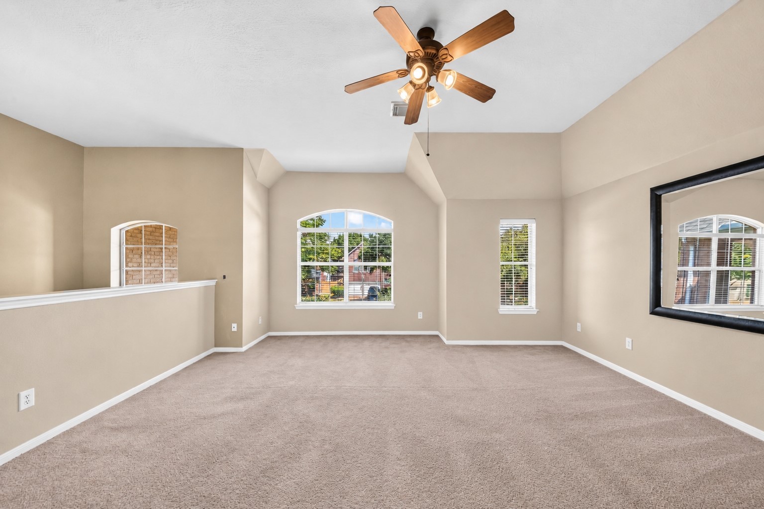 17711 Creek Bluff Lane Property Photo 14