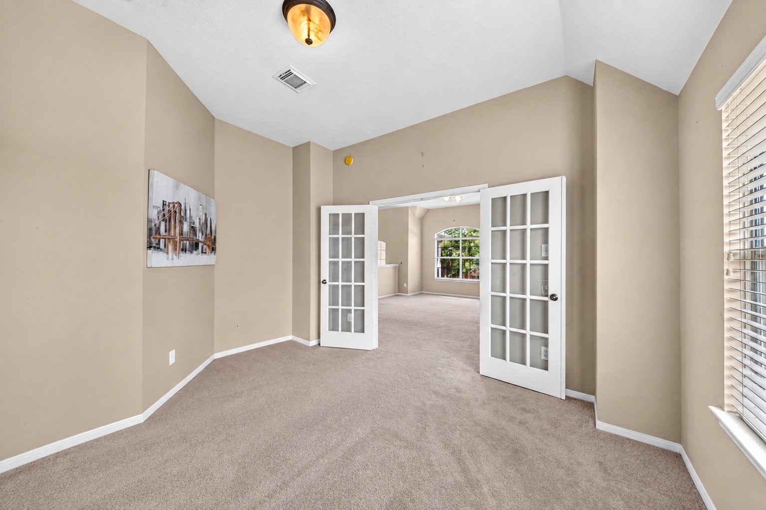 17711 Creek Bluff Lane Property Photo 16