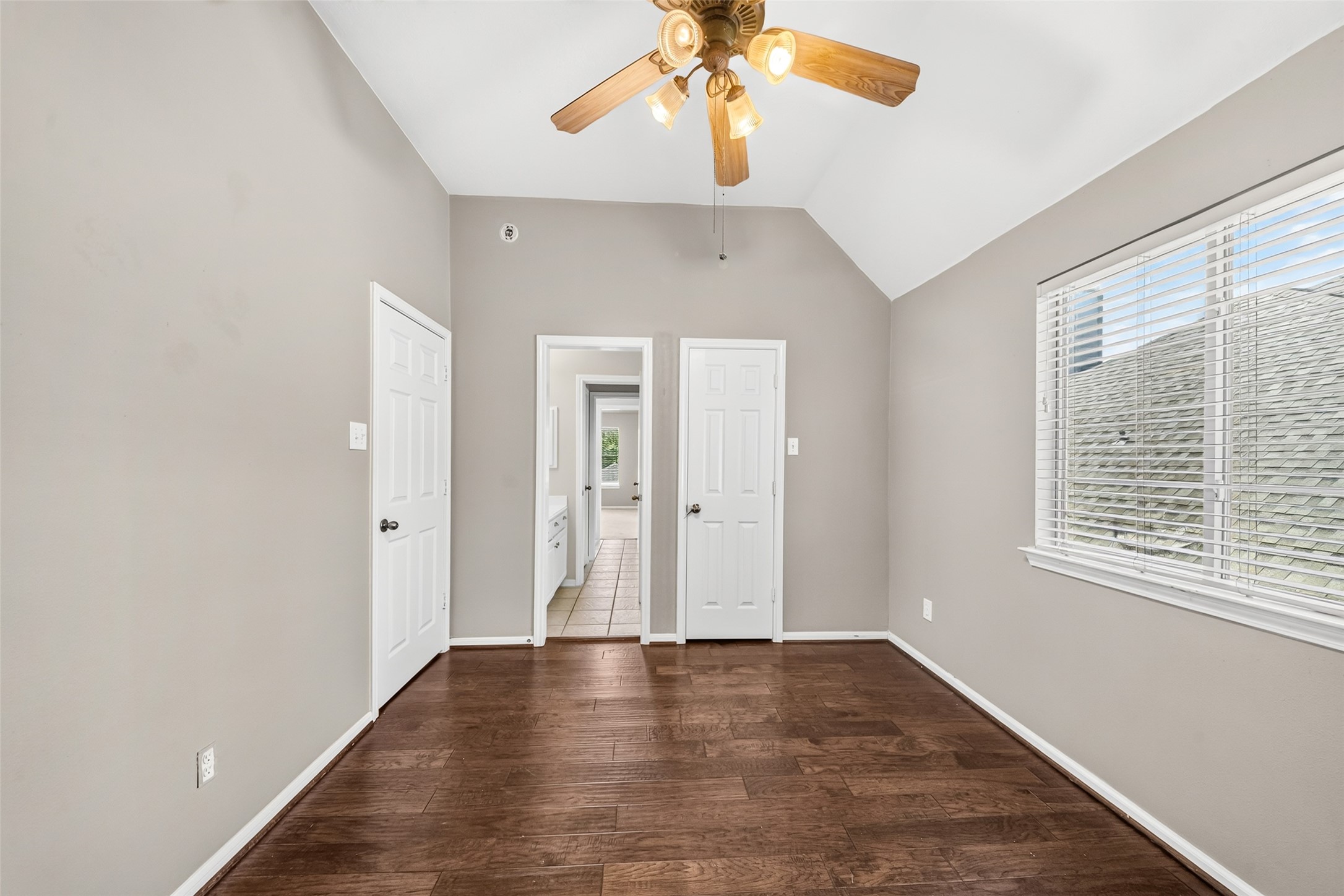 17711 Creek Bluff Lane Property Photo 17